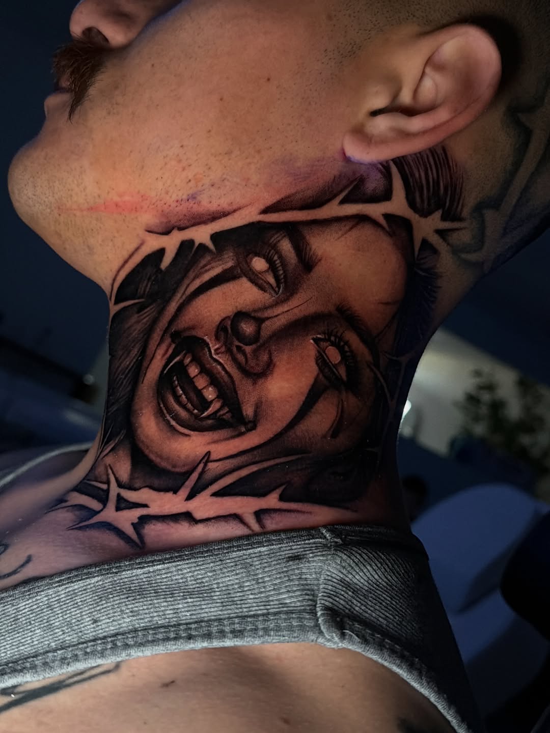 Tattoo by @moni.ca_tattoos — black_and_grey, realism