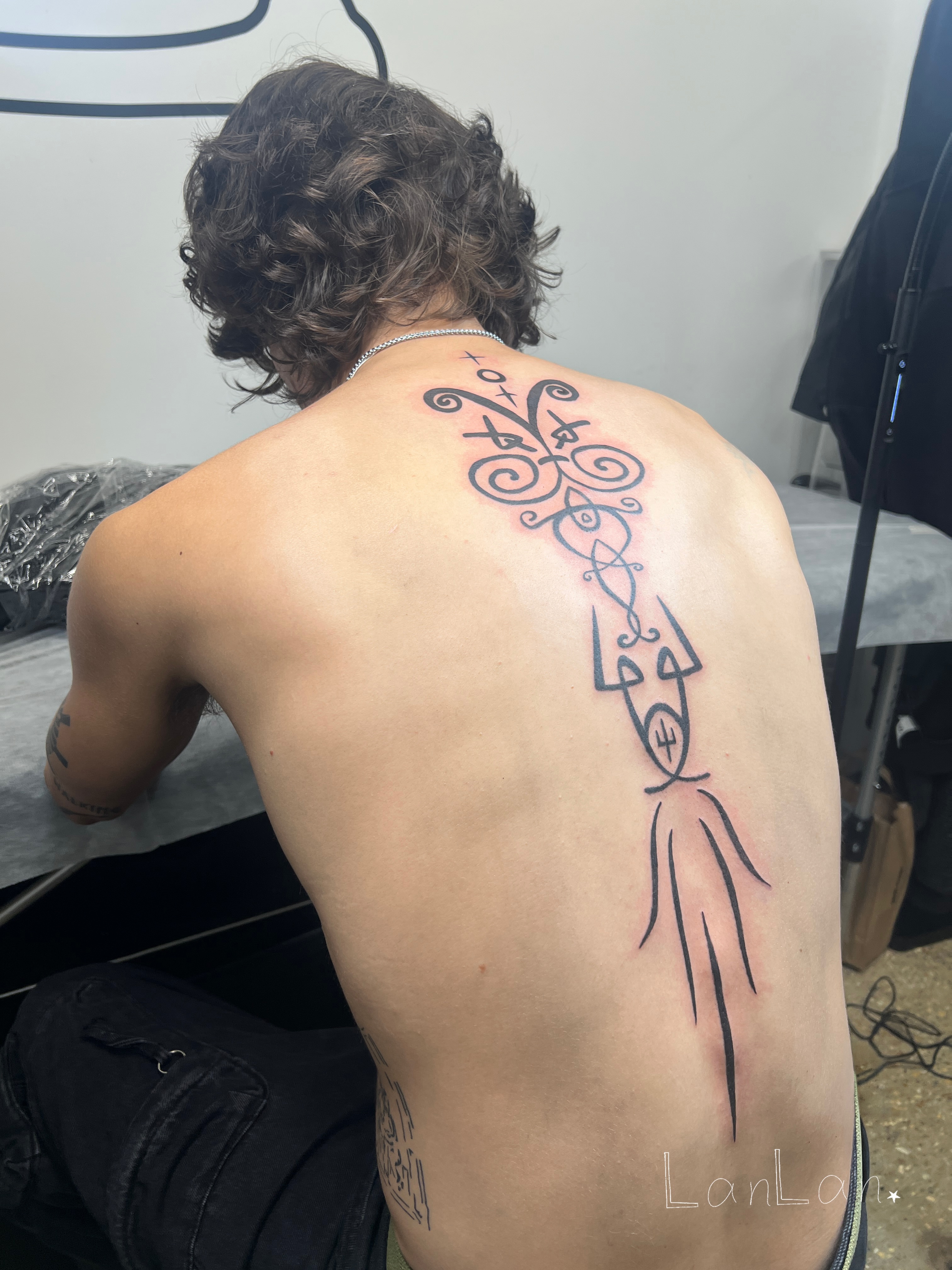 Tattoo by @lanta_ttoo — tribal