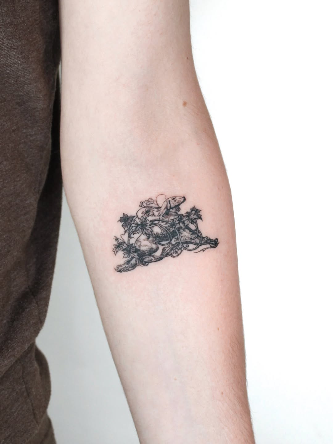 Tattoo by @tatmostat — fine_line, illustrative