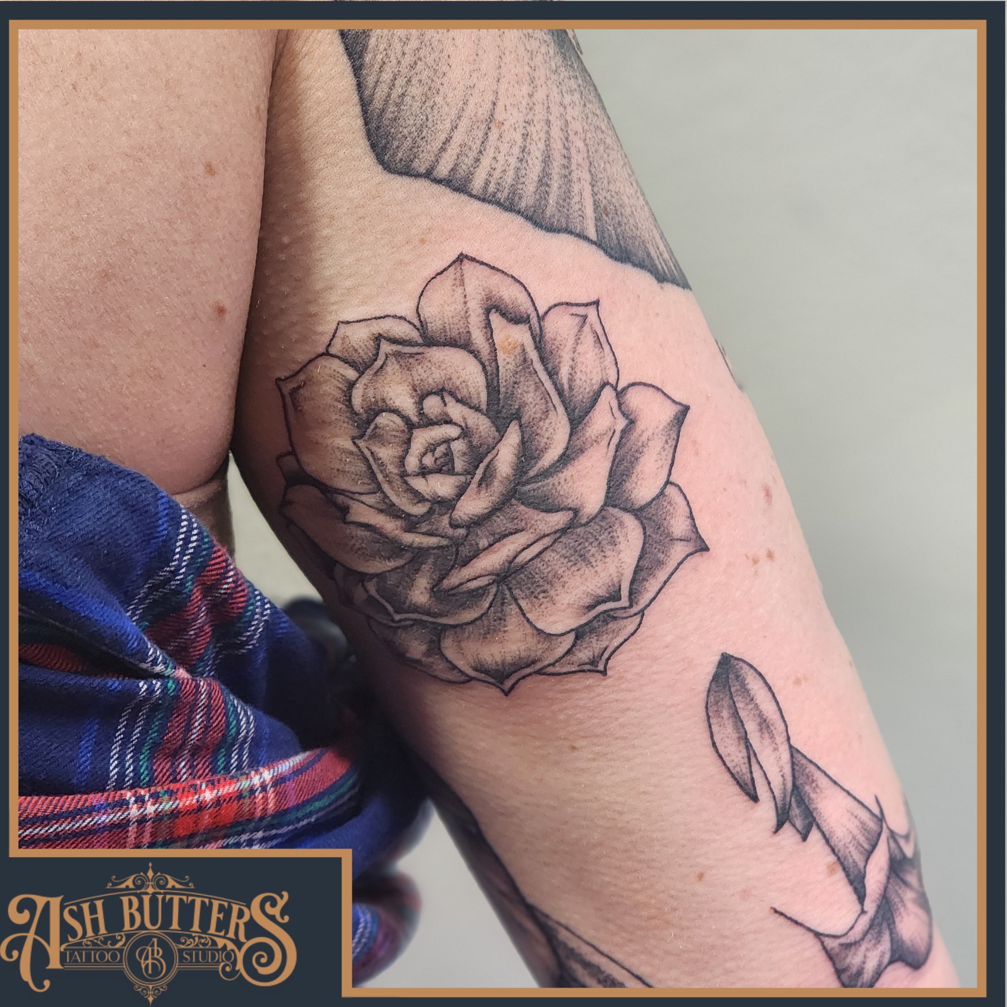 Tattoo by @tattoos_bybutters — black_and_grey