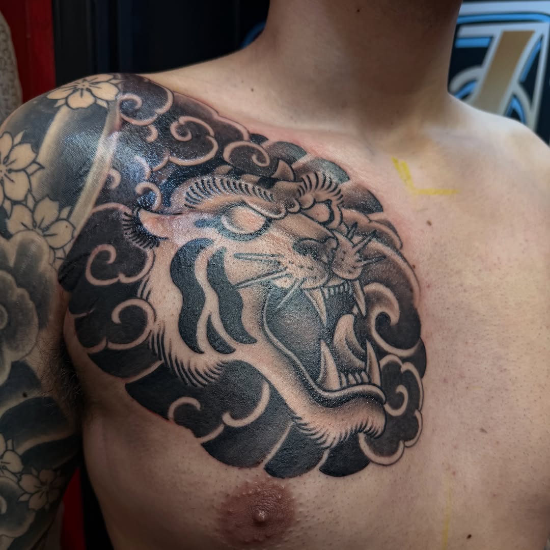 Tattoo by @taintidtats — black_and_grey