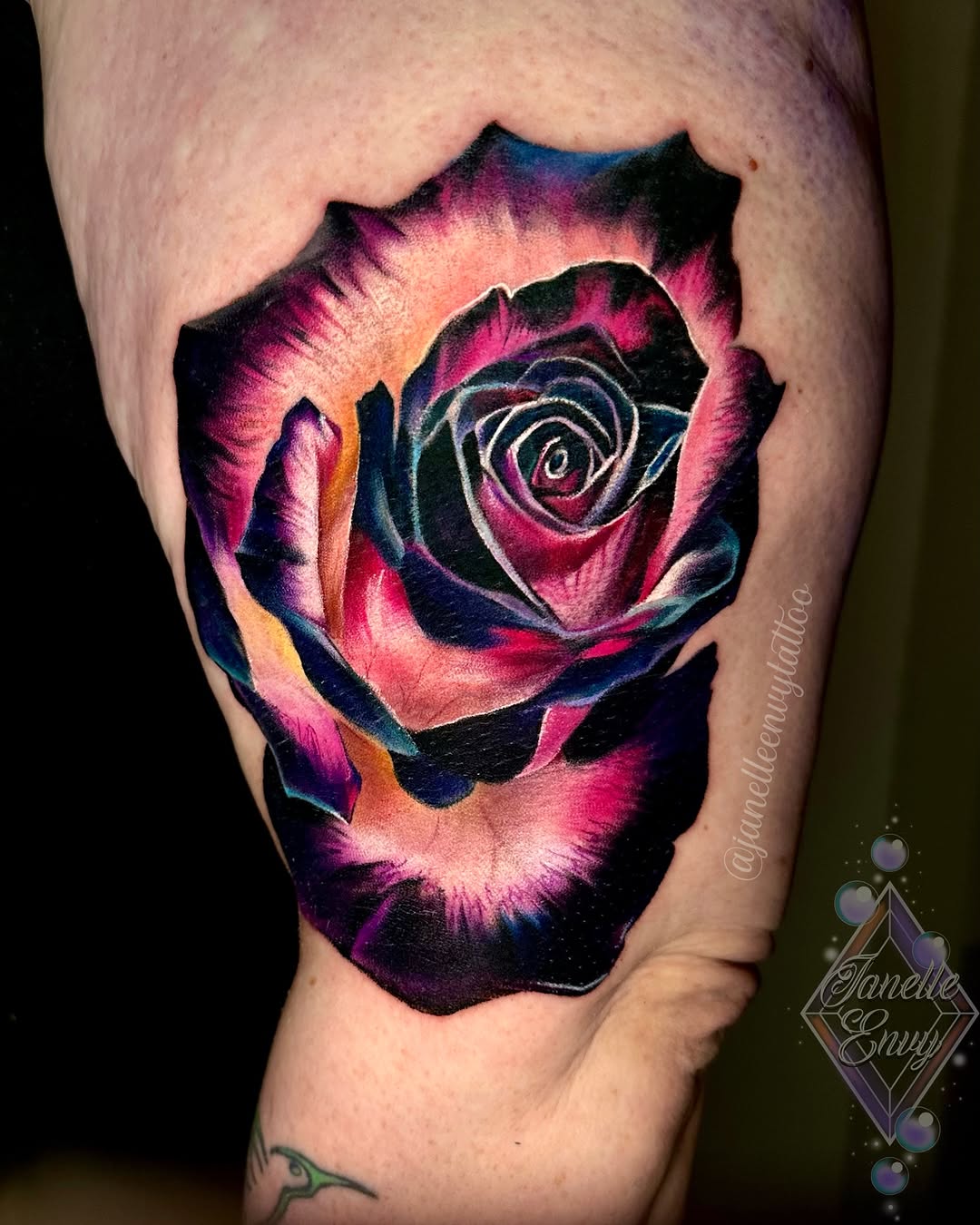 Tattoo by @janelleenvytattoo — realism, black_and_grey