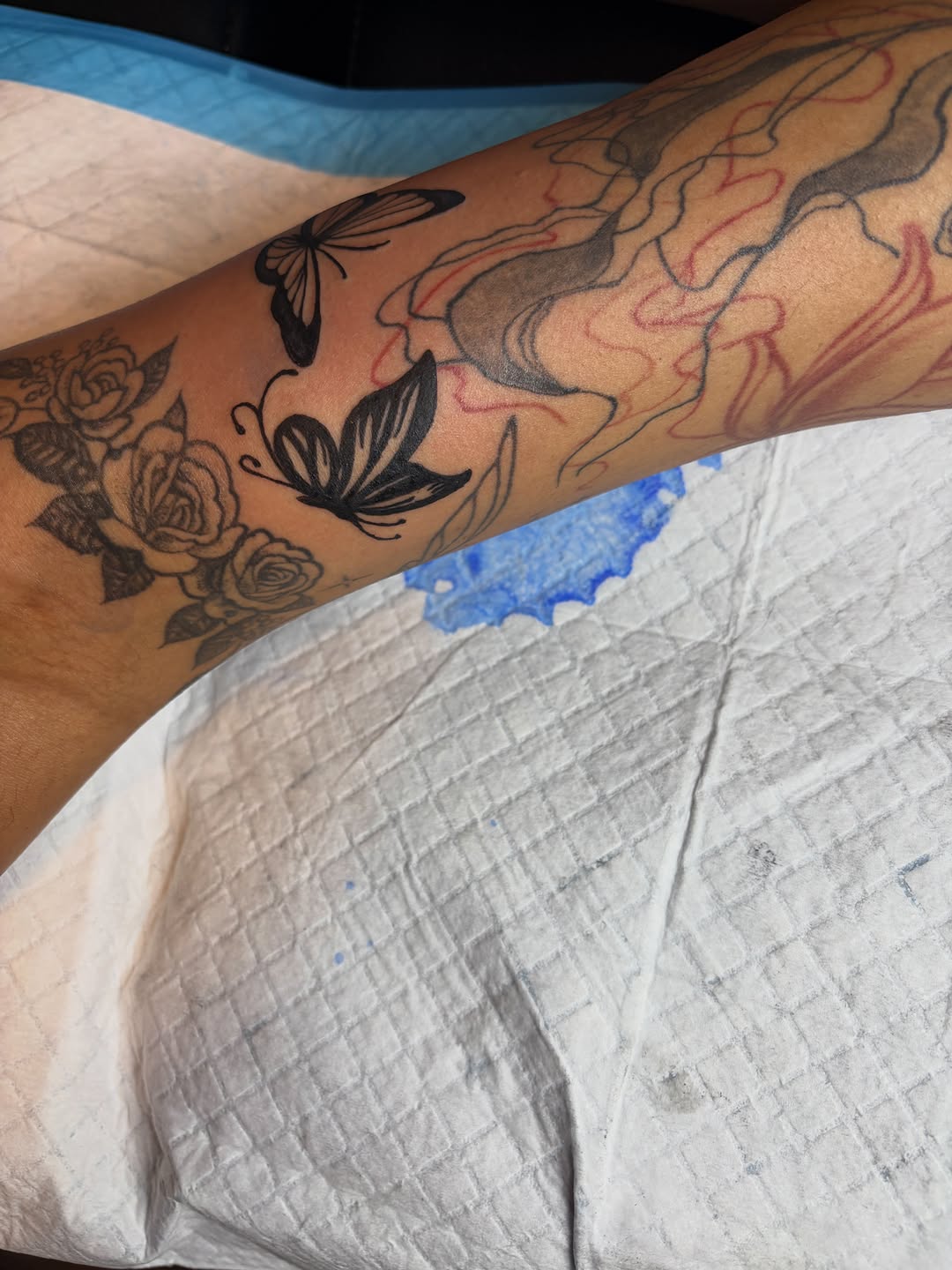 Butterflies and roses tattoo on the forearm by Khemar InspiredByLife 🇯🇲