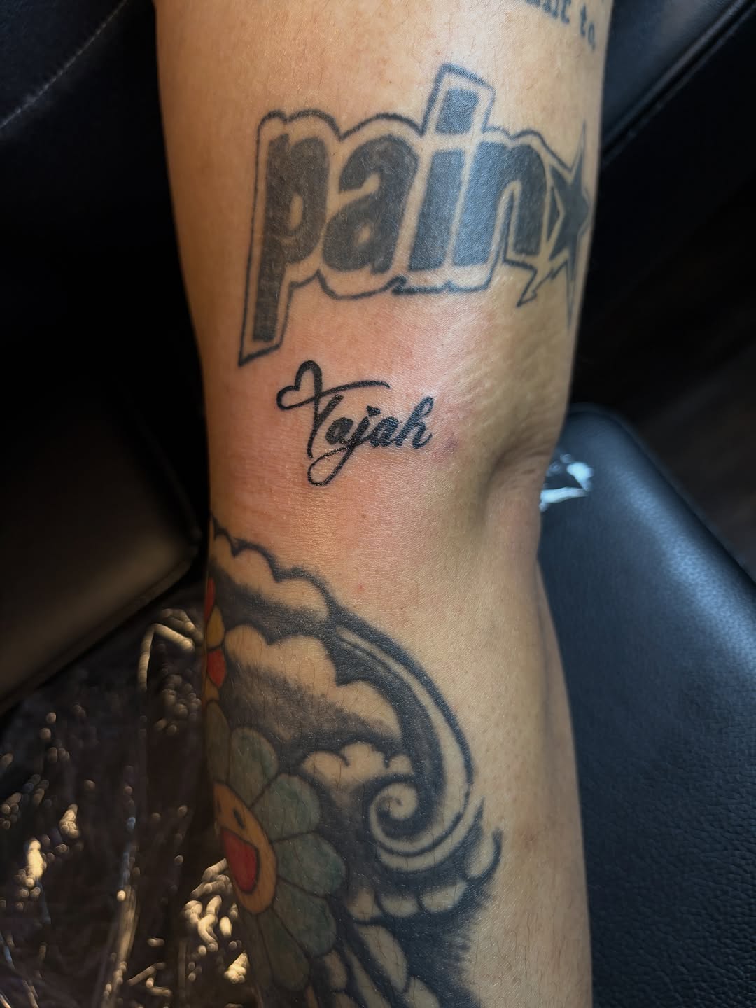 Name with heart tattoo on the forearm by Khemar InspiredByLife 🇯🇲