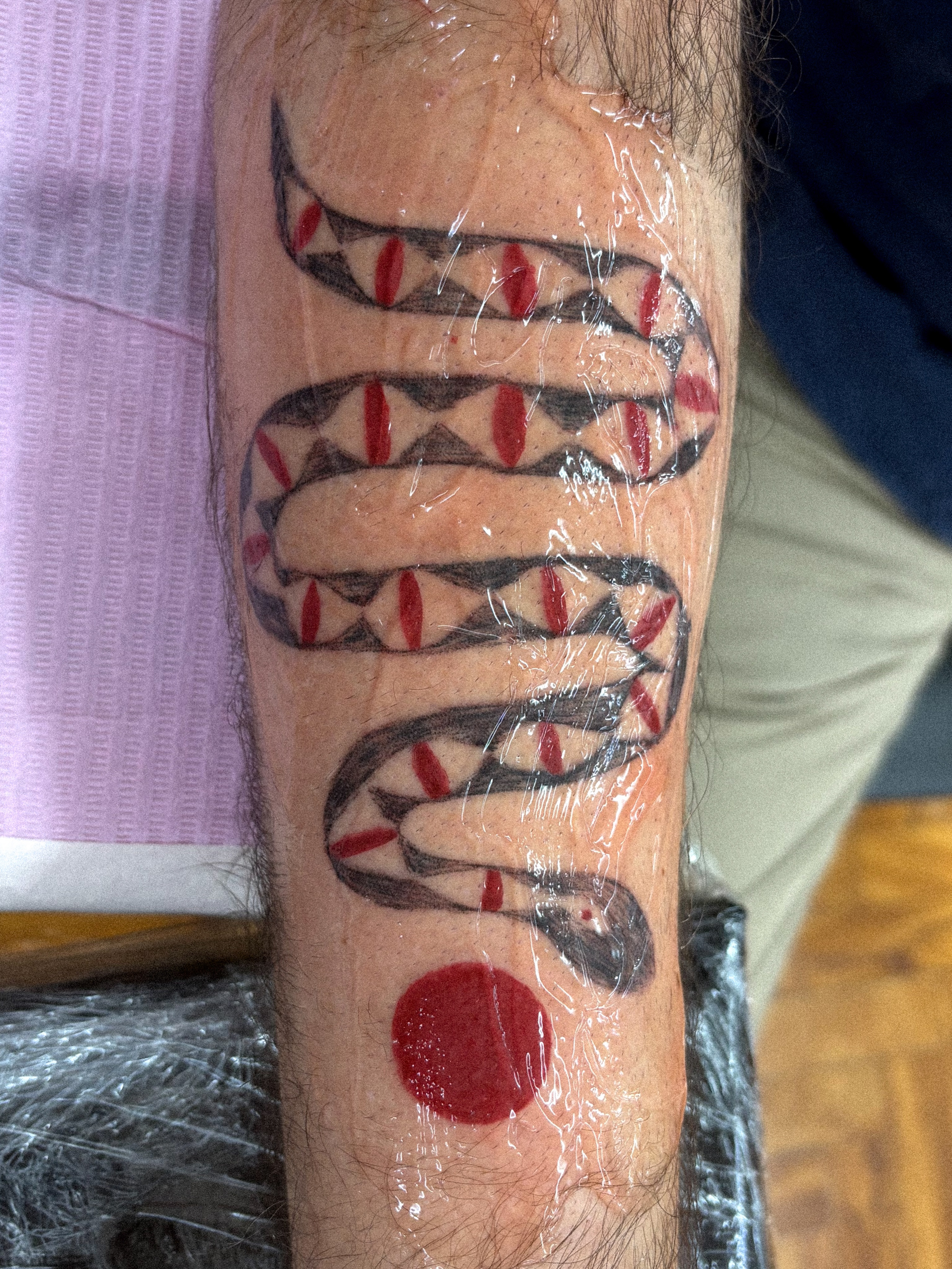 Tattoo by @juliatatua — american_traditional