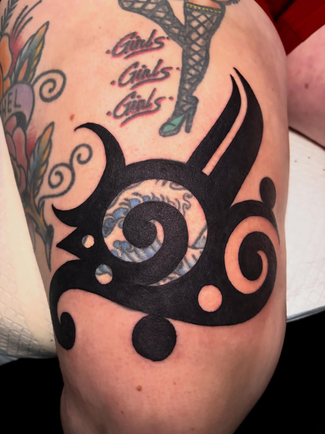 Tattoo by @eric.altonen โ blackwork, ornamental