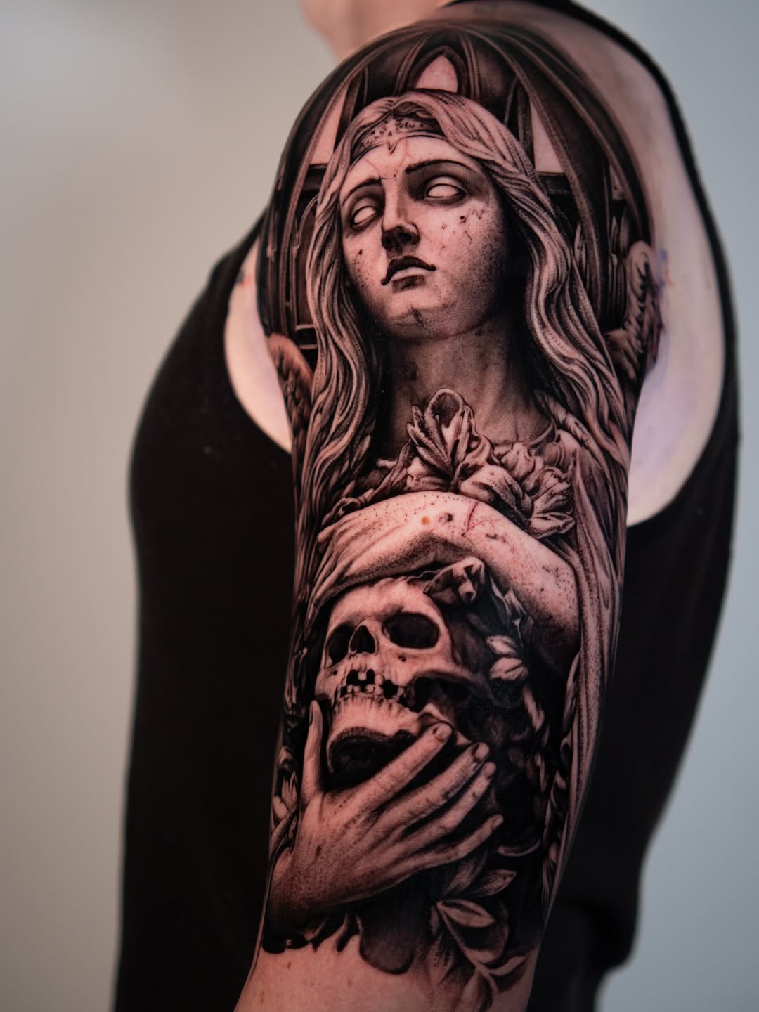 Tattoo by @dosantosink — realism, dark_realism