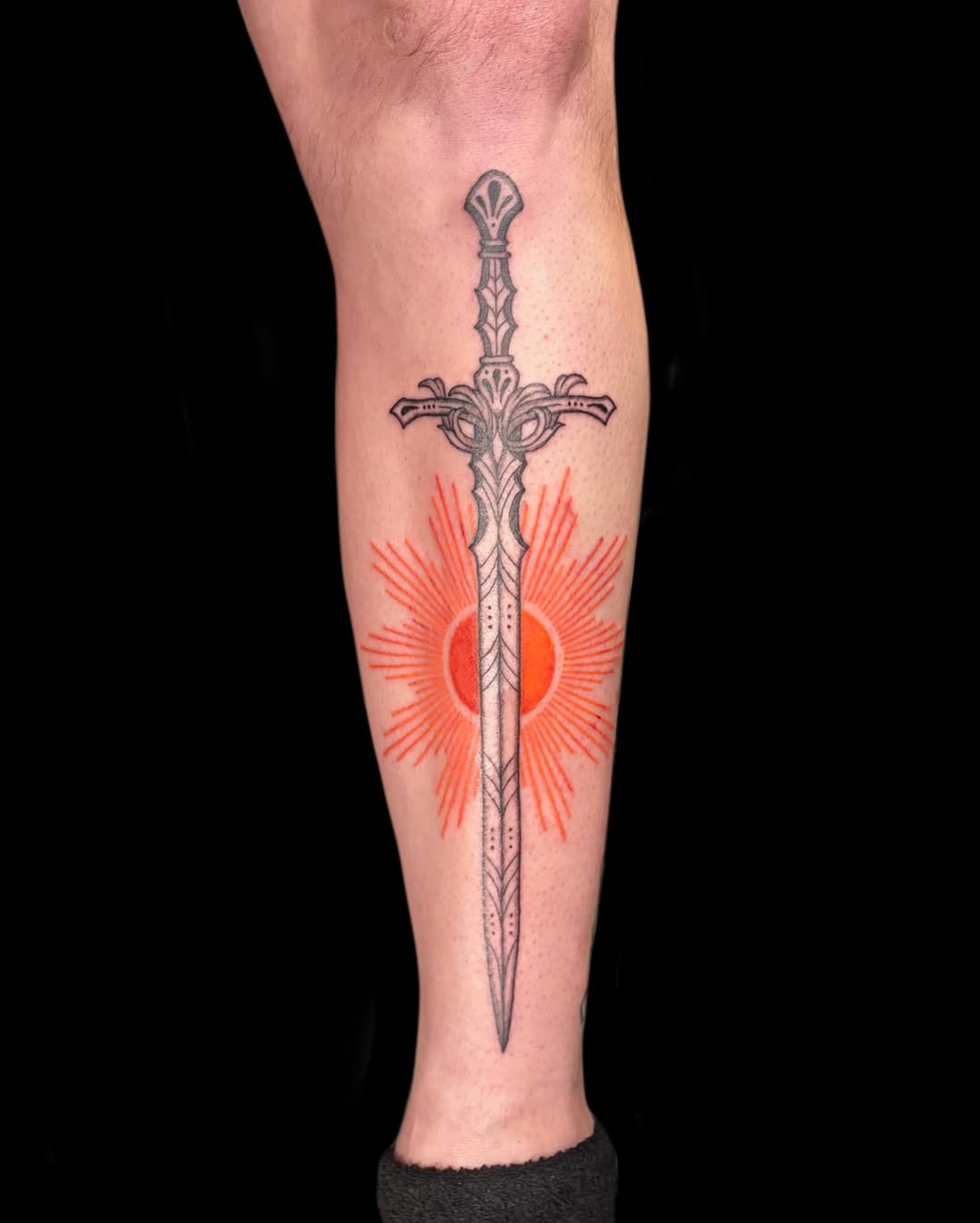 Tattoo by @sunhoundink β fine_line, geometric