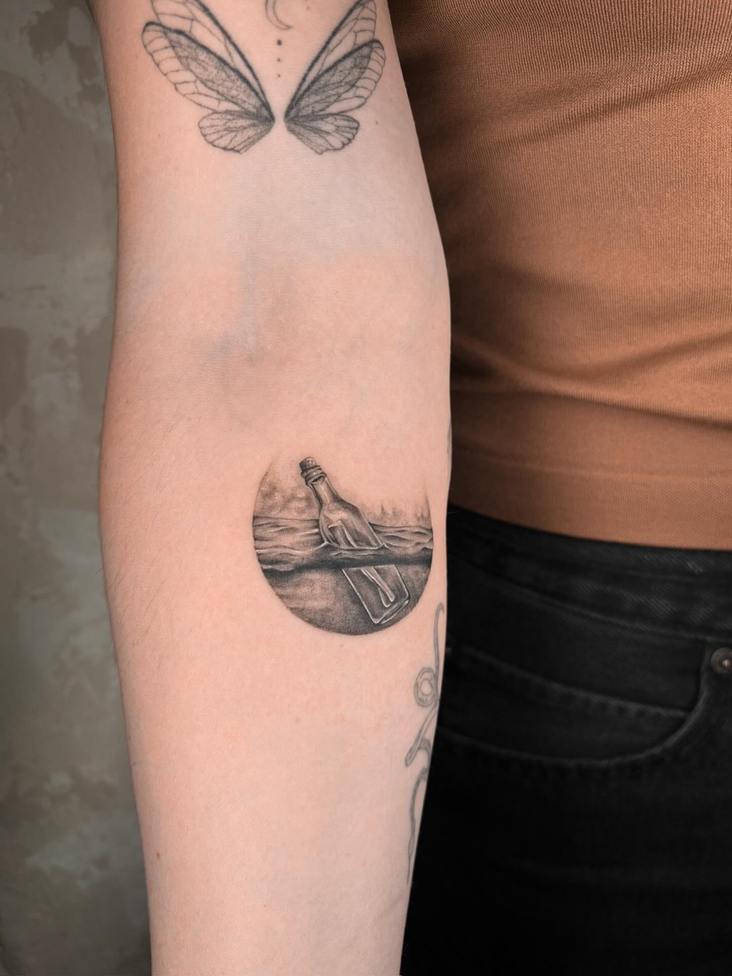 Tattoo by @eudokeotattoo — black_and_grey