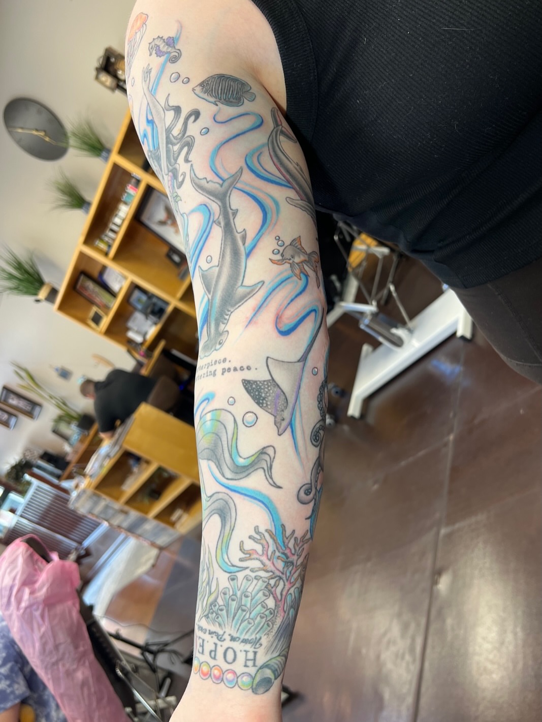 Marine life new school tattoo on the forearm by ๐๐ฒ๐ต๐ ๐๐ช๐พ๐ป๐ฒ๐ต๐ช ๐ฃ๐ช๐ฝ๐ฝ๐ธ๐ธ๐ผ