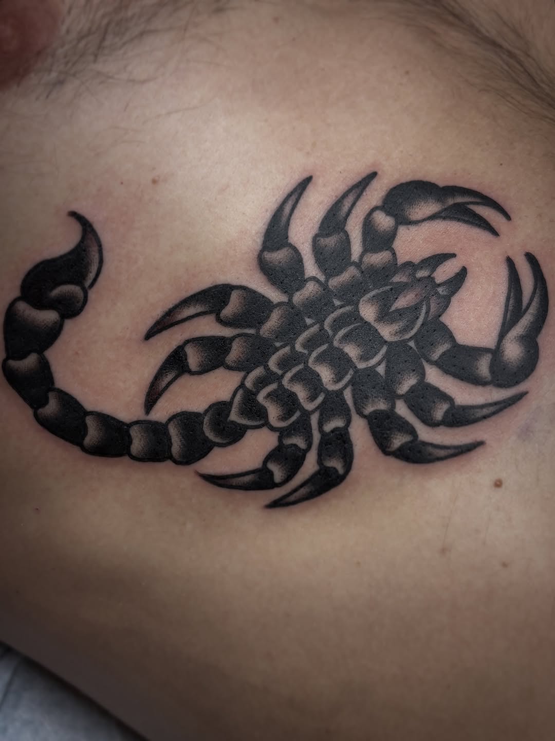 Tattoo by @losgonzaleztattoo — american_traditional, black_and_grey