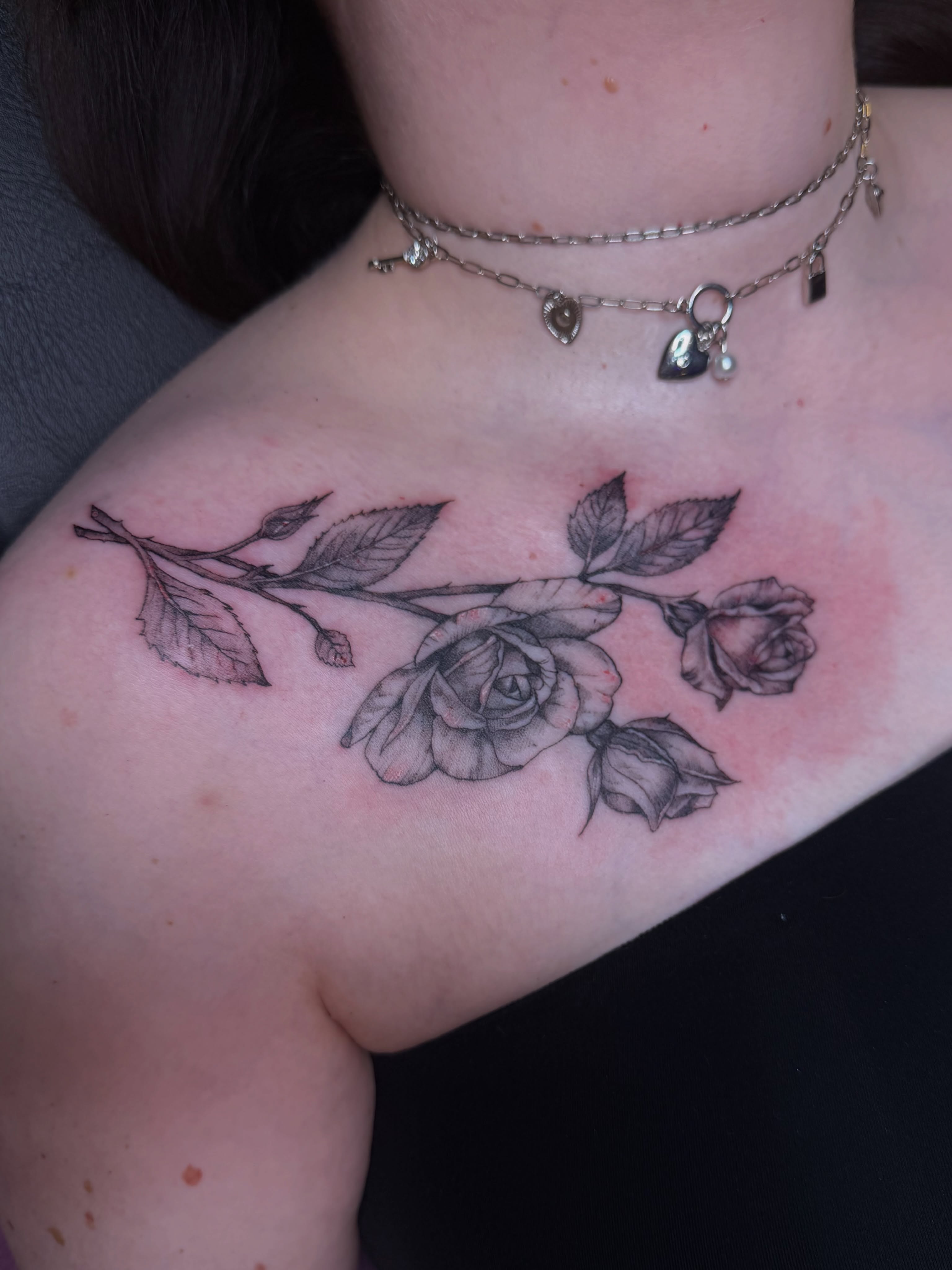 Roses black and grey tattoo on the shoulder by ✧Lee Ortiz