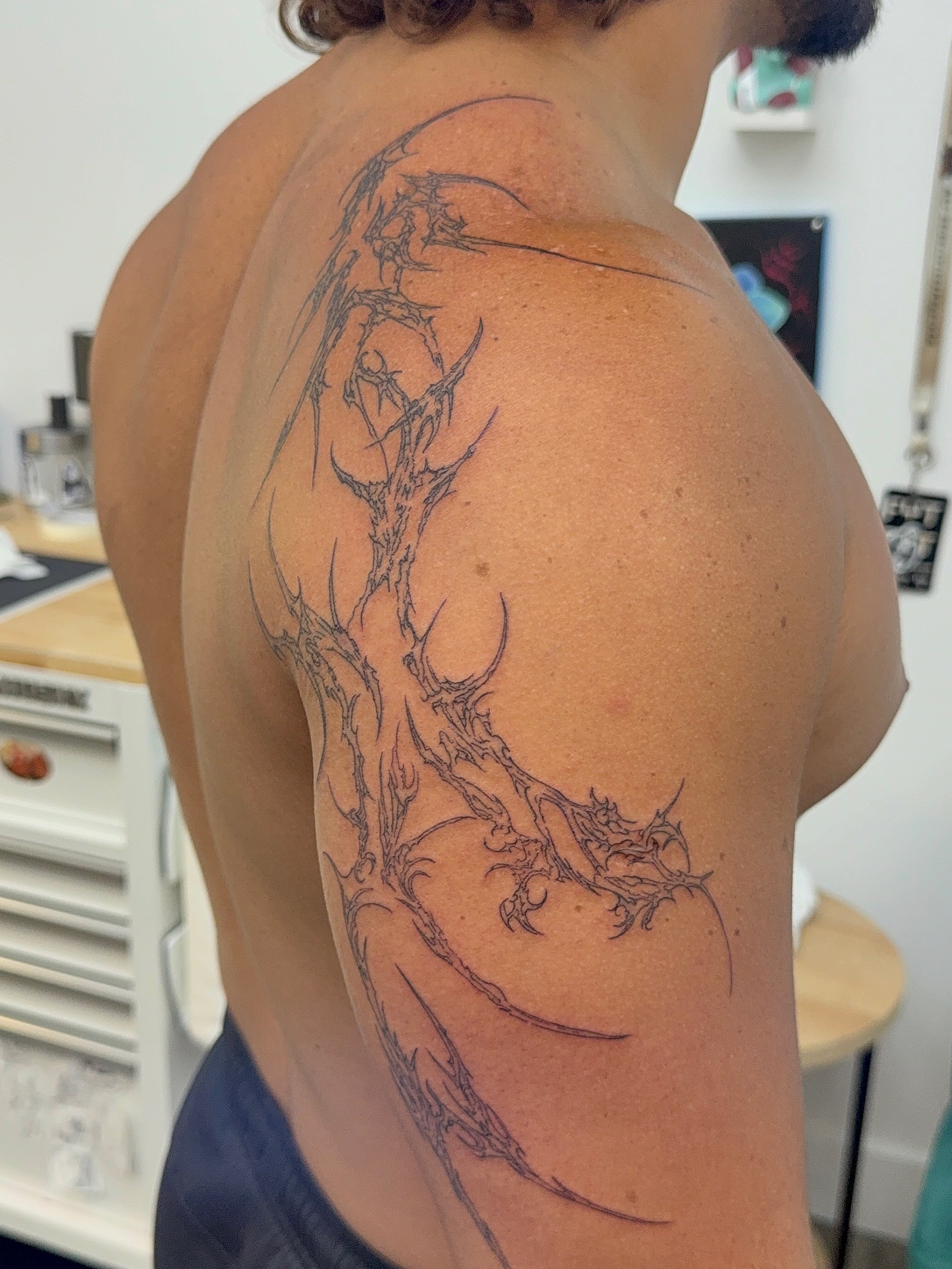 Tattoo by @onddautattoo — black_and_grey