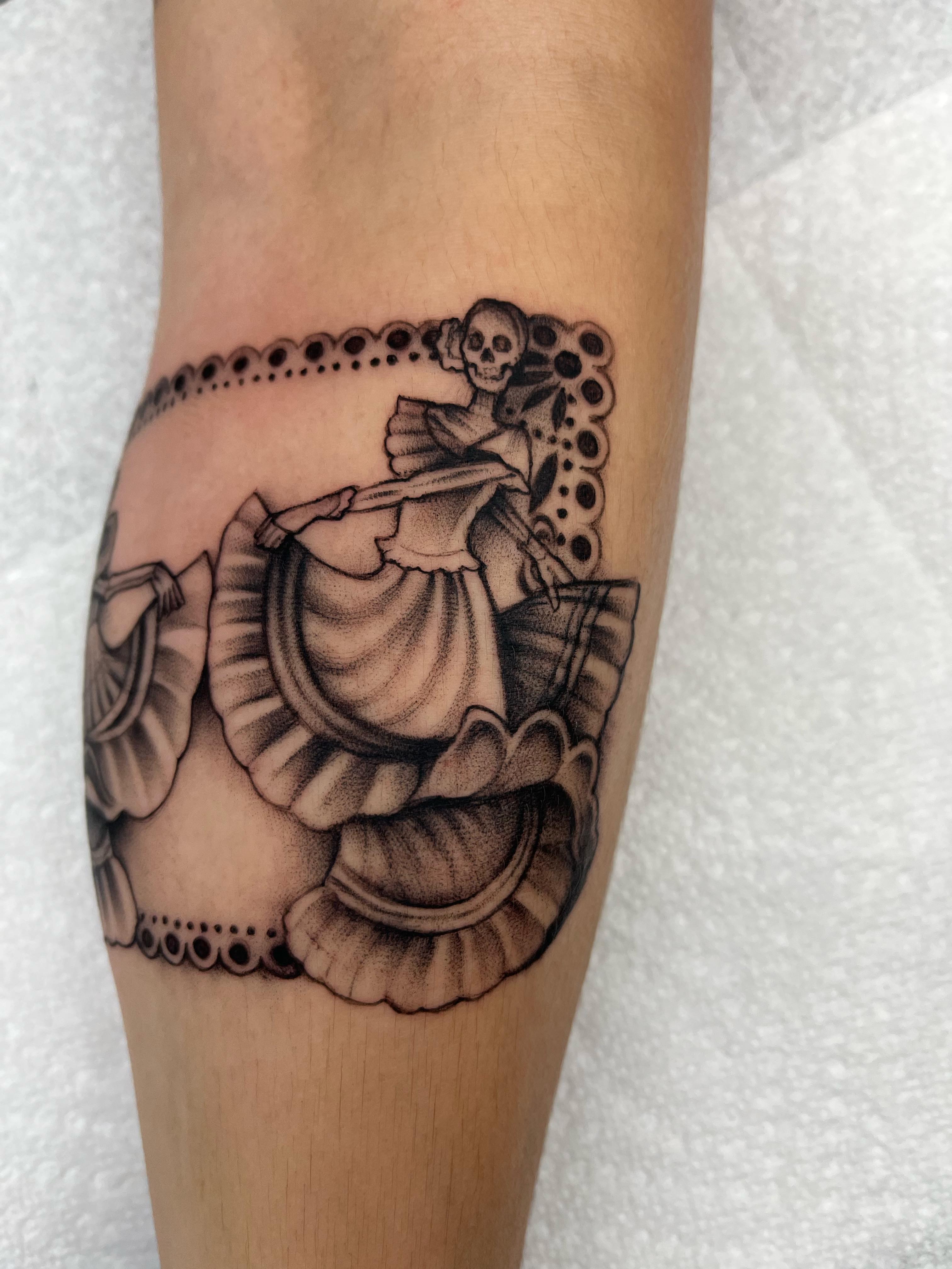 Tattoo by @lrlozano — dotwork, black_and_grey