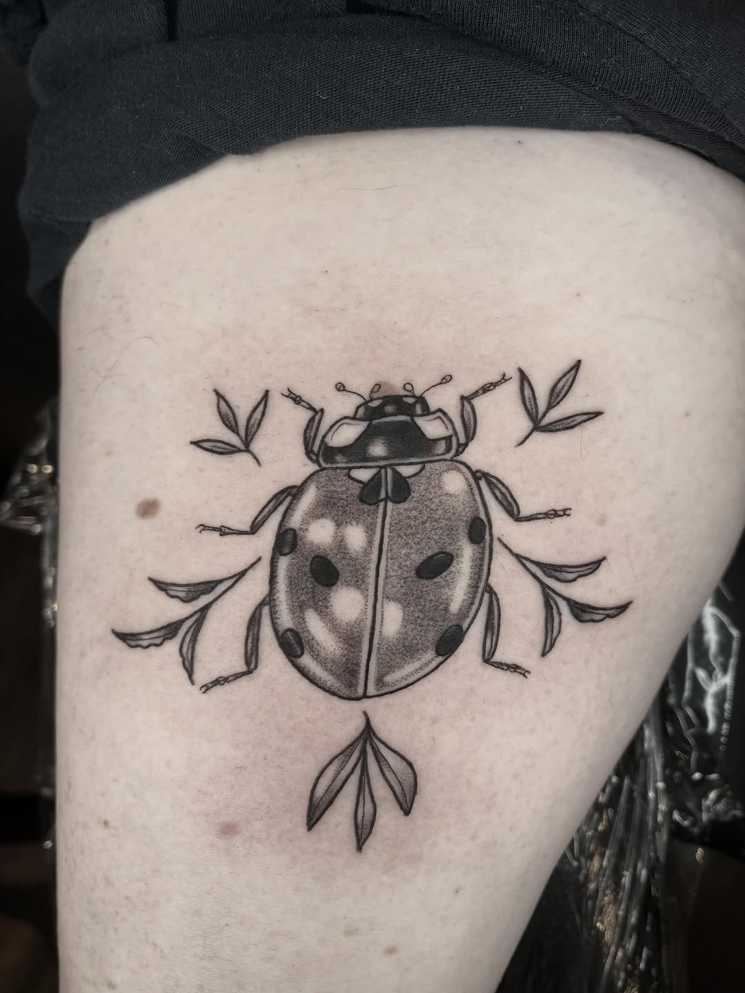 Tattoo by @amanda_deadly — black_and_grey, realism