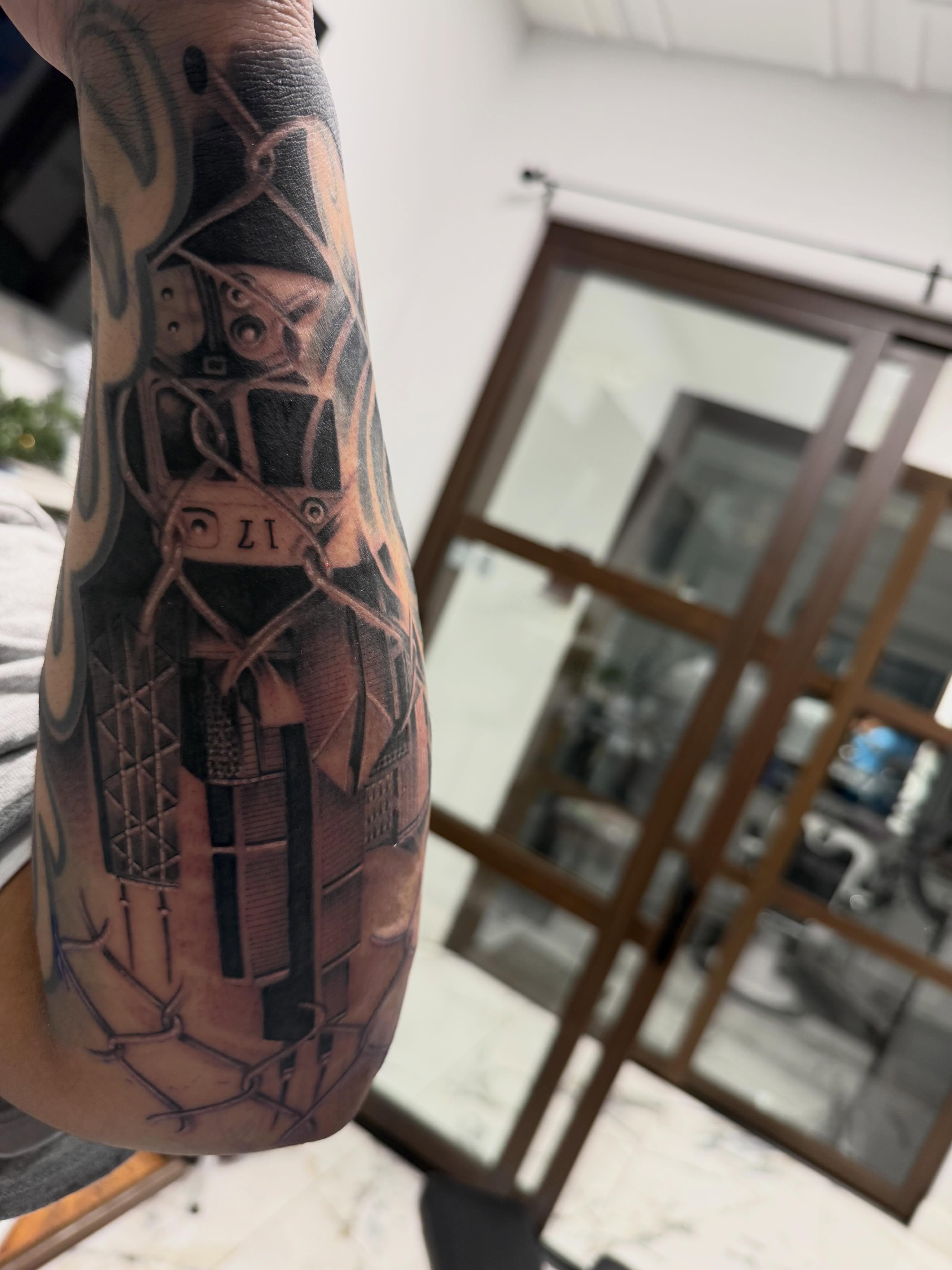 Tattoo by @santana_ink โ geometric