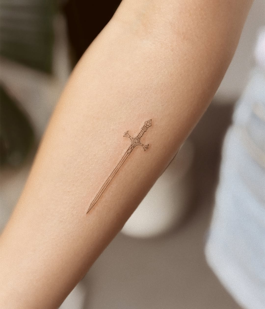 Tattoo by @yuli_tattoos β fine_line