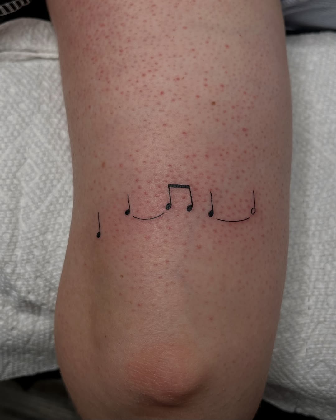 Tattoo by @carrotstabz — fine_line, minimalist