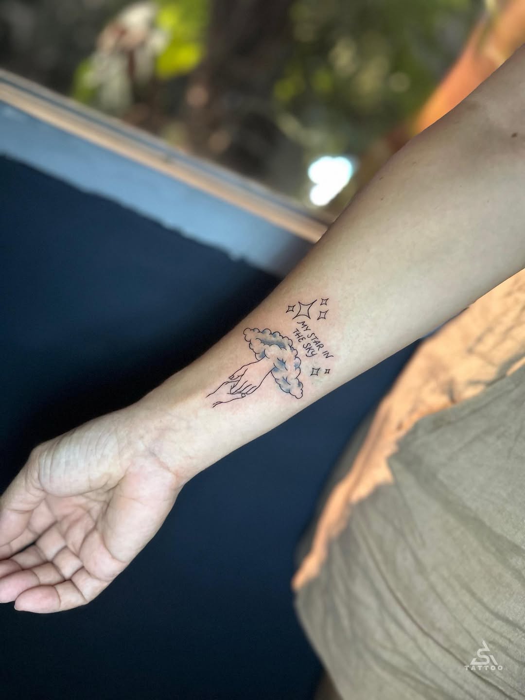 Minimalist tattoo on the forearm by Stephen Degracia