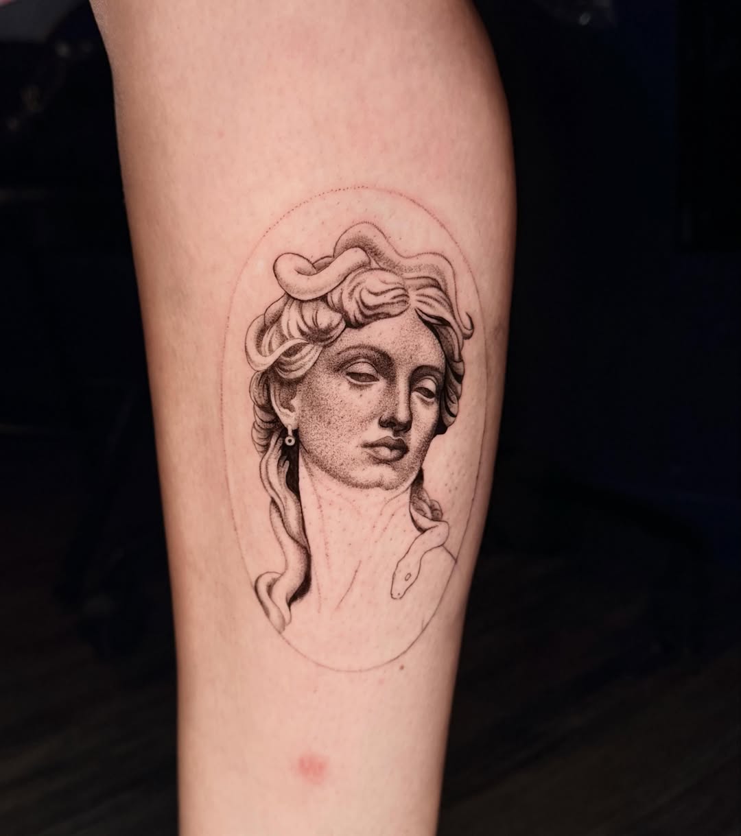 Tattoo by @miachristattoo — dotwork, realism