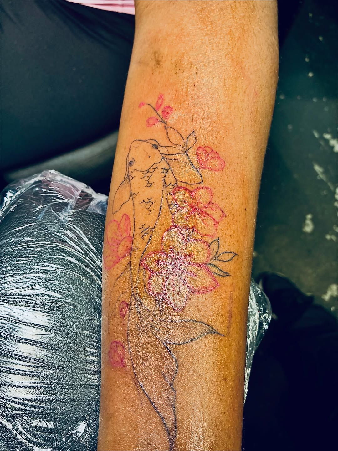 Tattoo by @mx.sweetteetatts โ japanese_irezumi