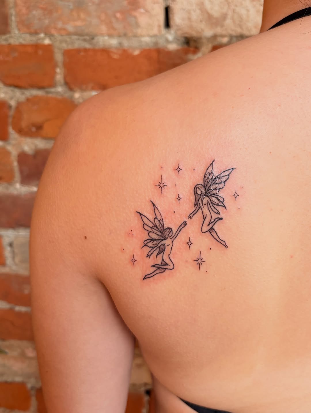 Tattoo by @jenozart — fine_line, minimalist