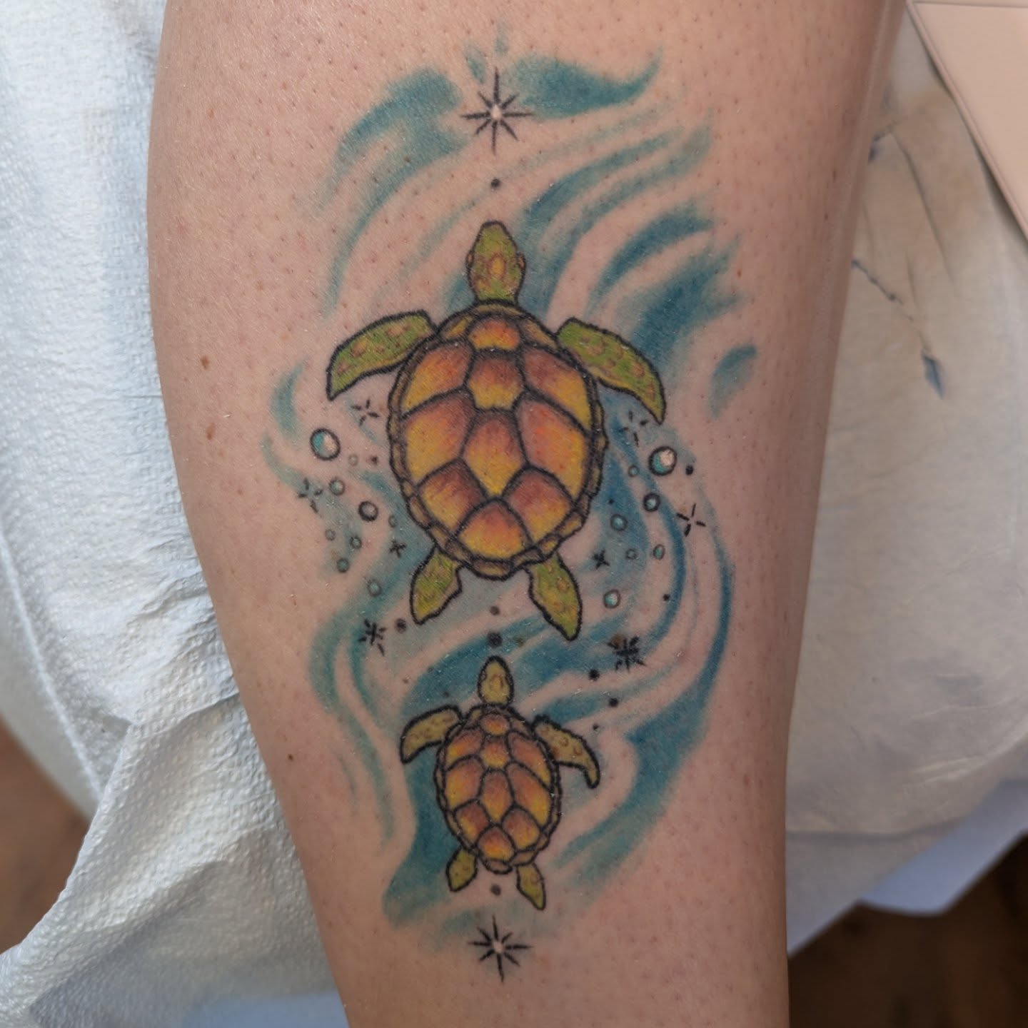 Sea turtles dotwork tattoo on the forearm by Raven FM-Tattoo Apprentice