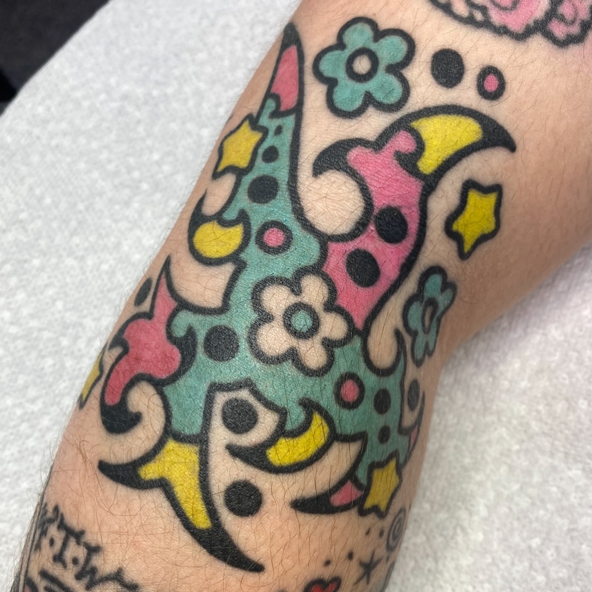 Abstract pattern trash polka tattoo on the forearm by ⛓️ L̷i̷n̷n̷e̷a̷⛓️, Las Vegas, Nevada