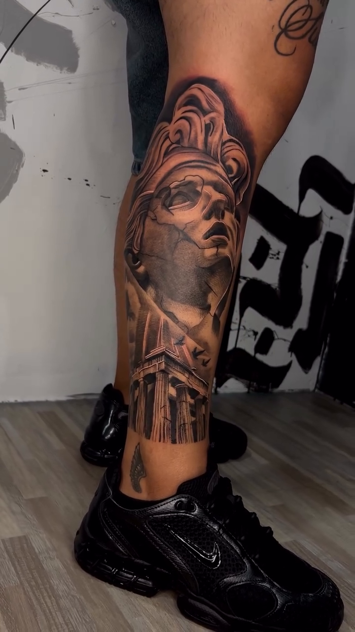 Tattoo by @jhonnye_tattoo — realism, black_and_grey