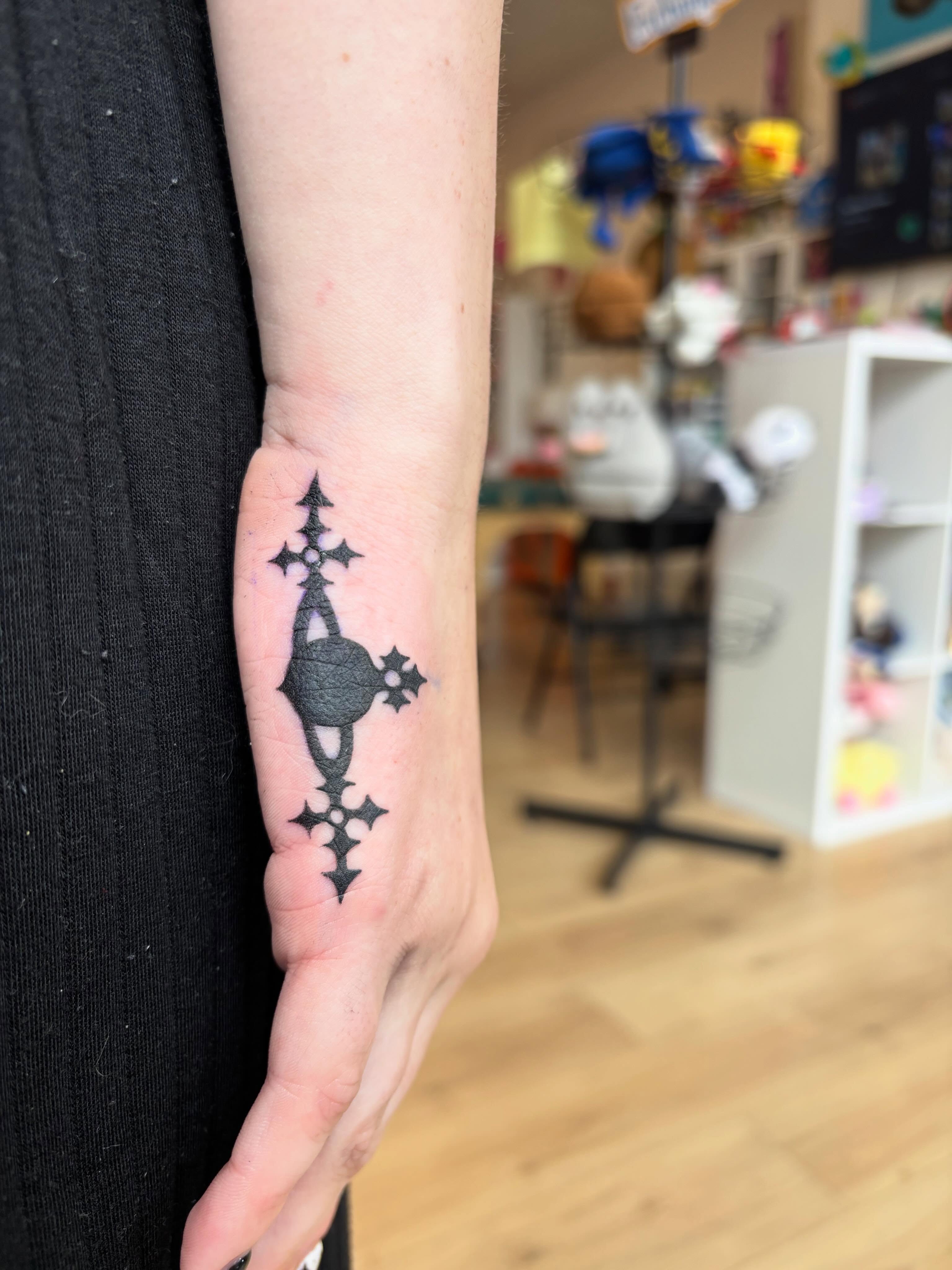 Tattoo by @joelytattoos — geometric