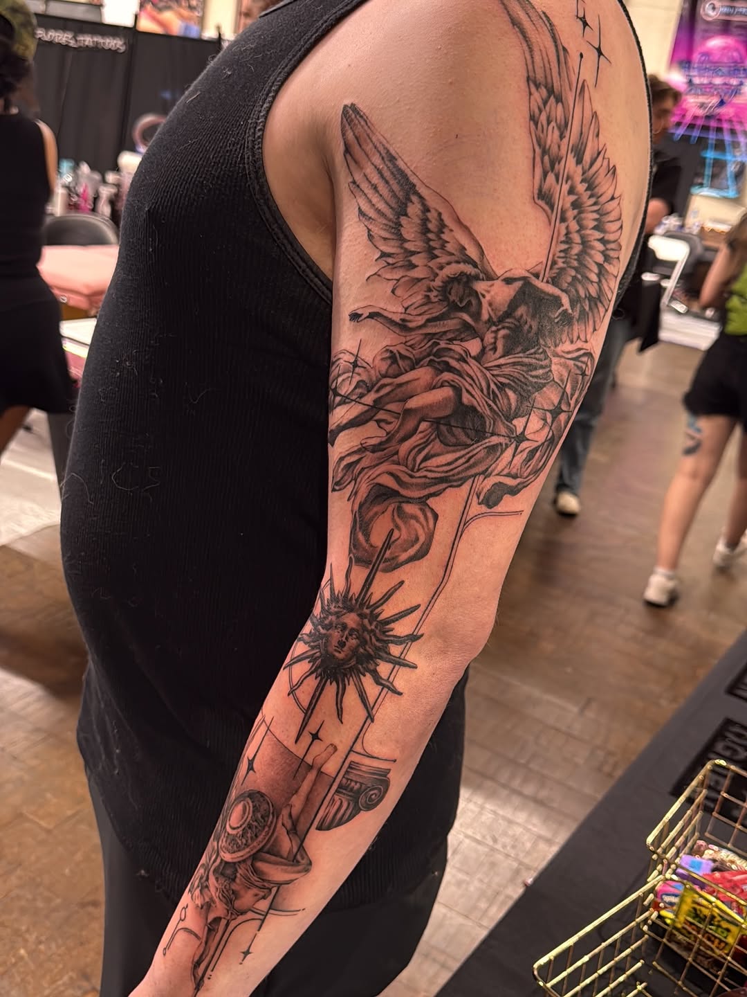 Tattoo by @moitattoo — black_and_grey, realism