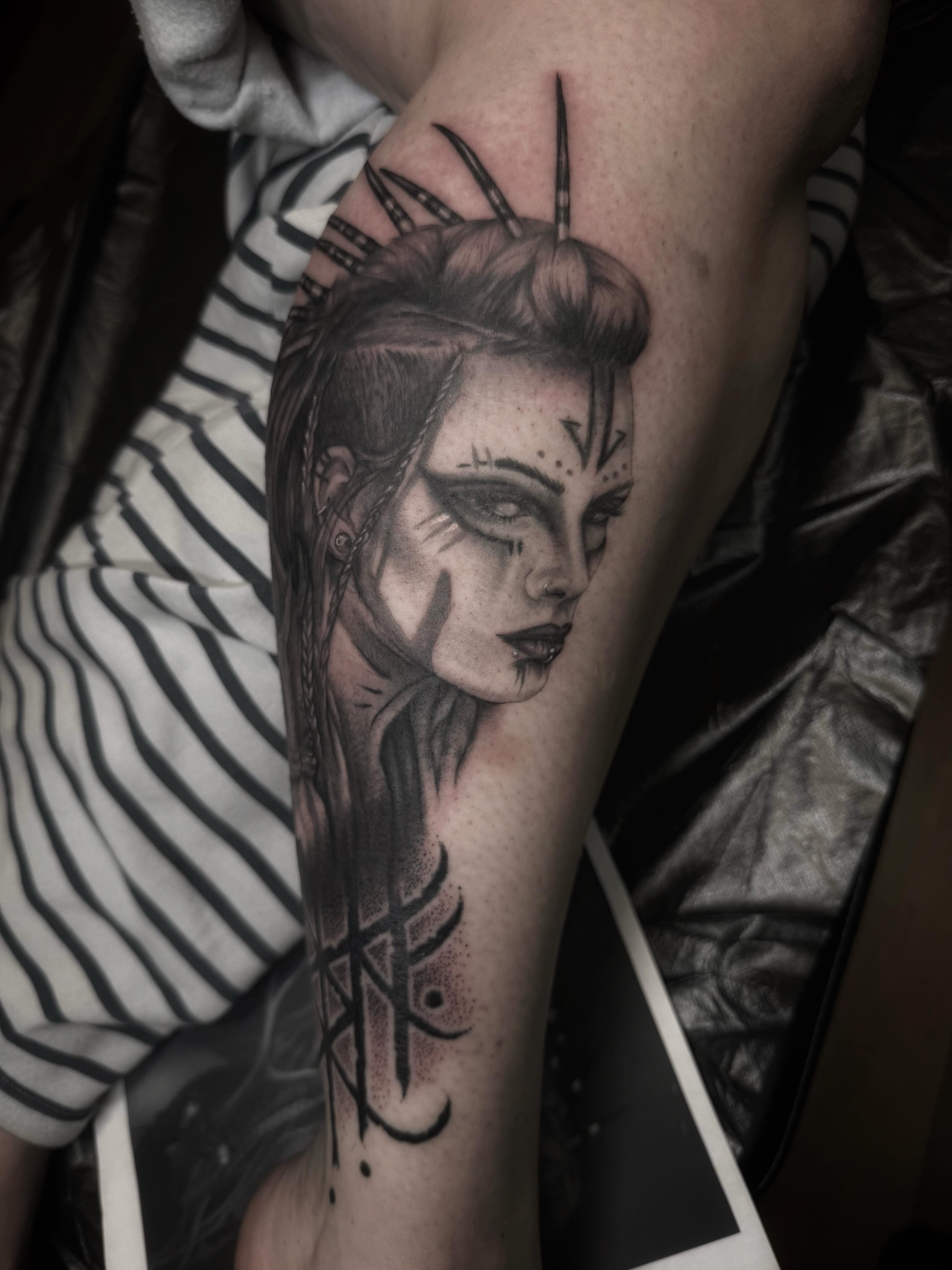 Tattoo by @sanctumsenunatattoo — dotwork, realism