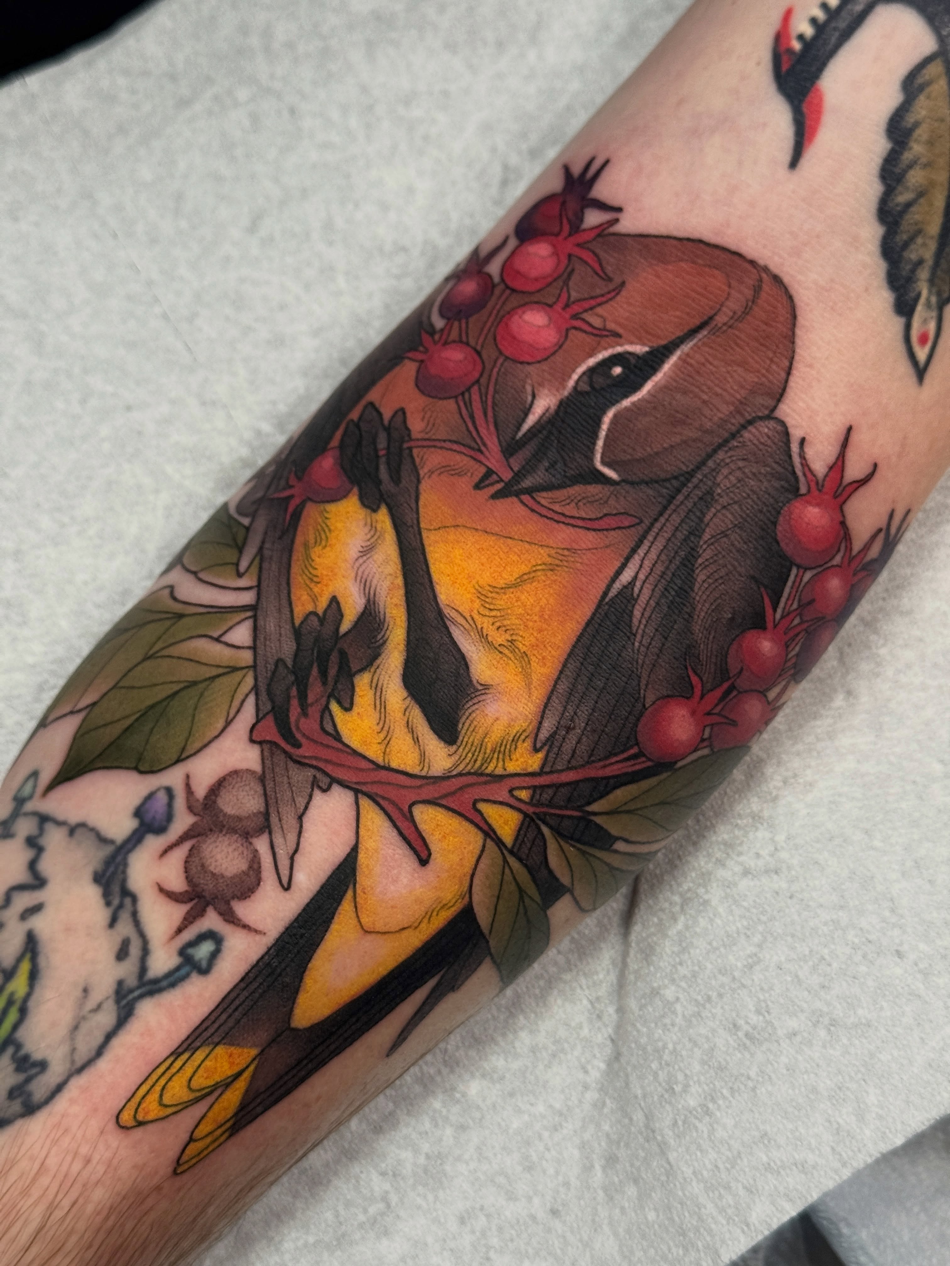 Tattoo by @lady.blackwell.tattoos β american_traditional