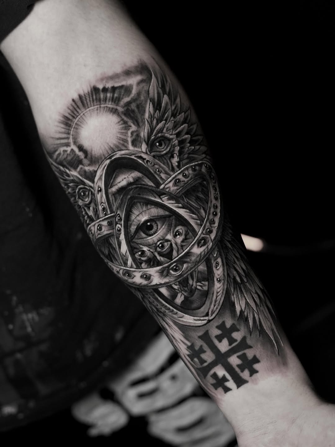 Realism tattoo on the forearm by Bapone