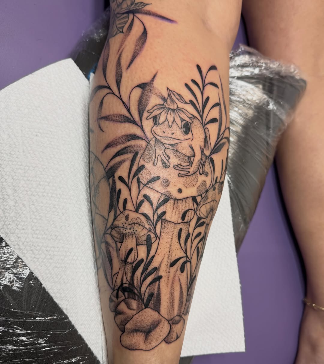 Tattoo by @tattyabbs_ โ illustrative, dotwork