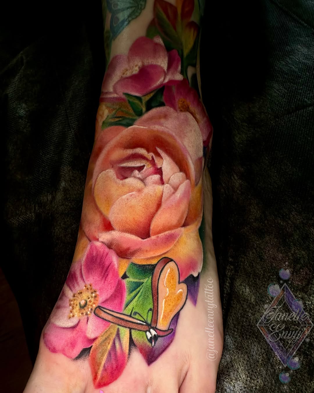 Tattoo by @janelleenvytattoo — realism, color
