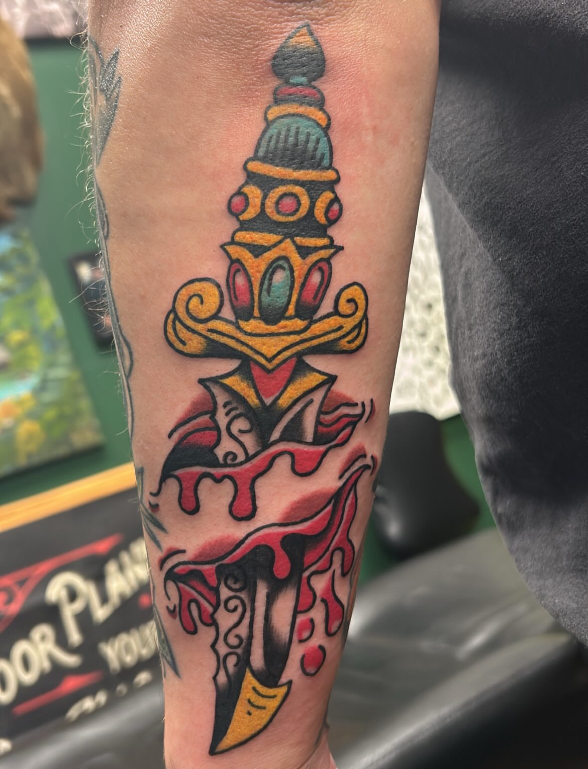 Tattoo by @la5k0_creati0n5 — american_traditional