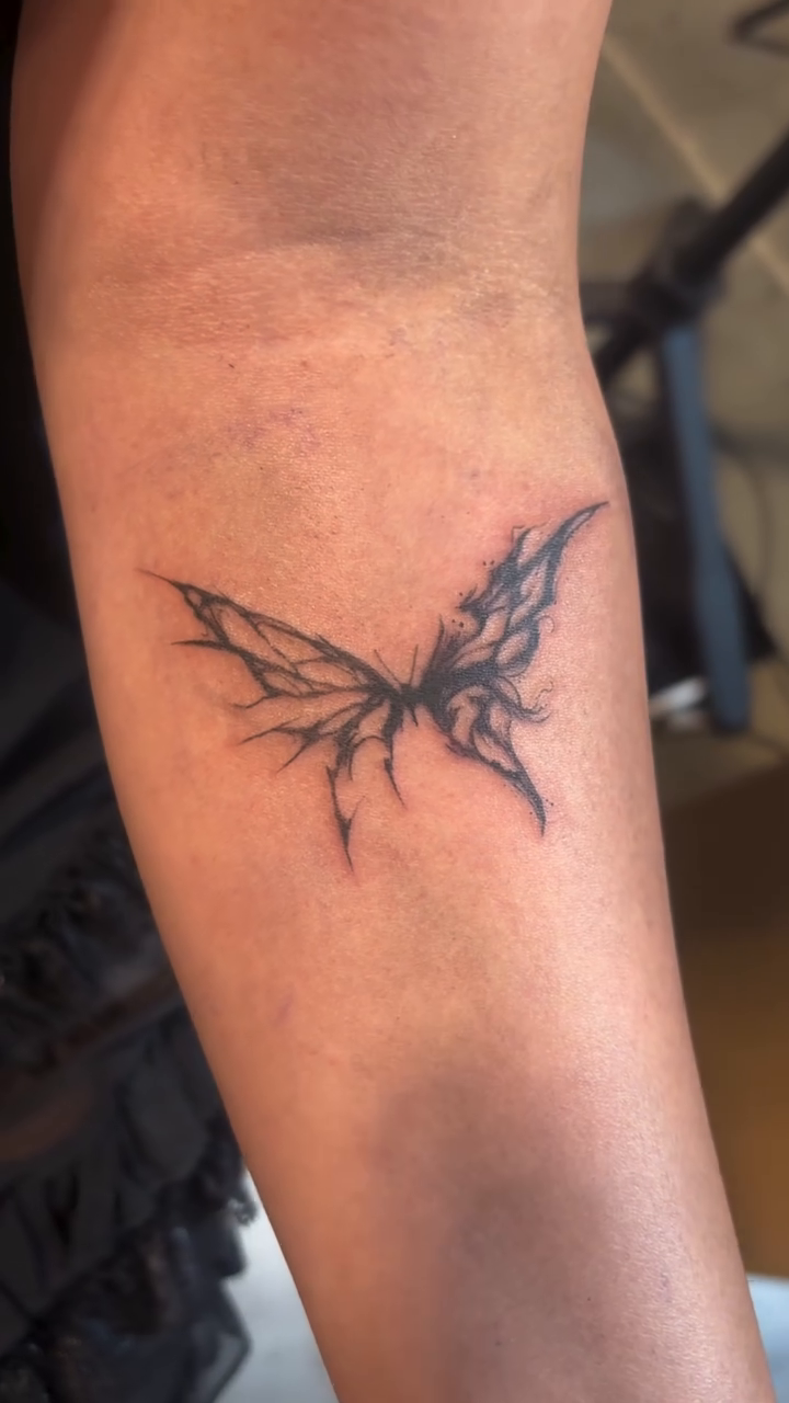 Tattoo by @sakurastabs — fine_line, lettering_script