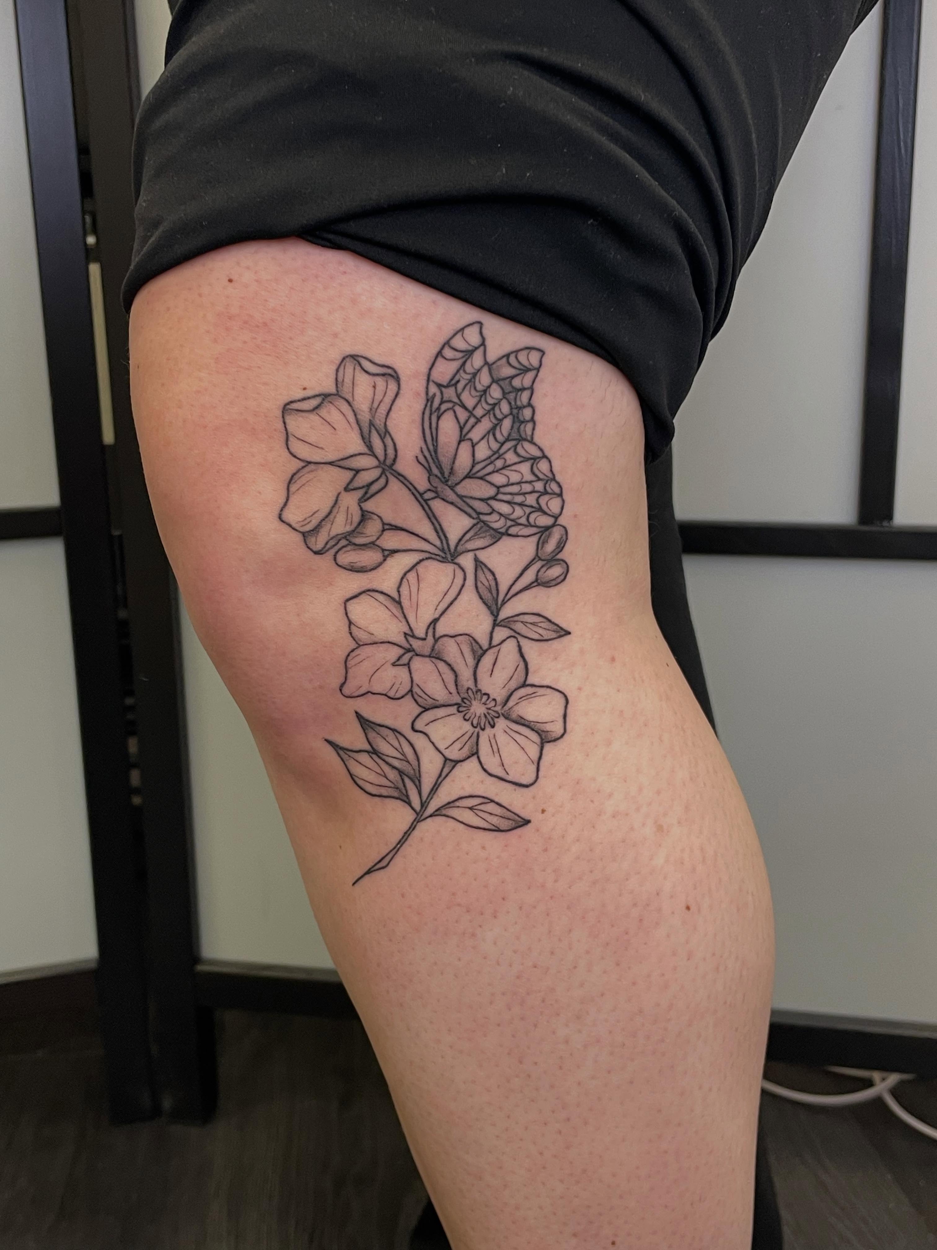 Tattoo by @gelclarktattoos — black_and_grey