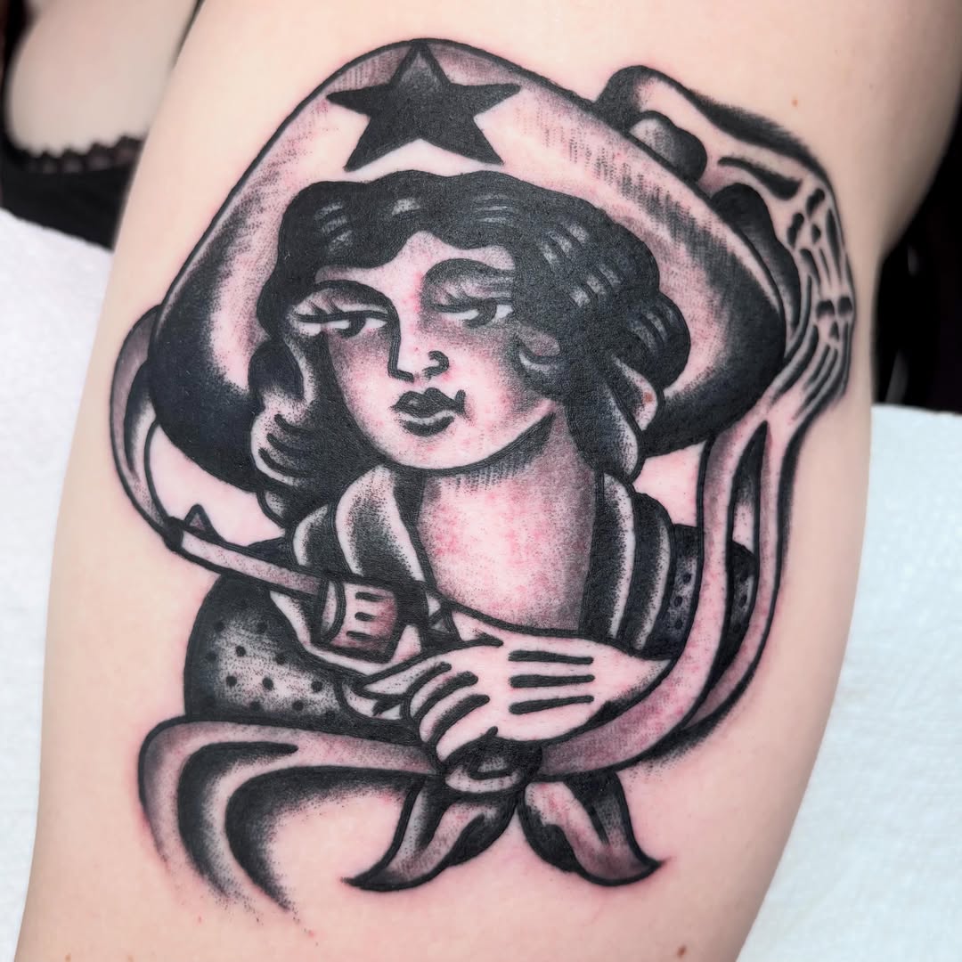 Tattoo by @jonathan_putur — american_traditional