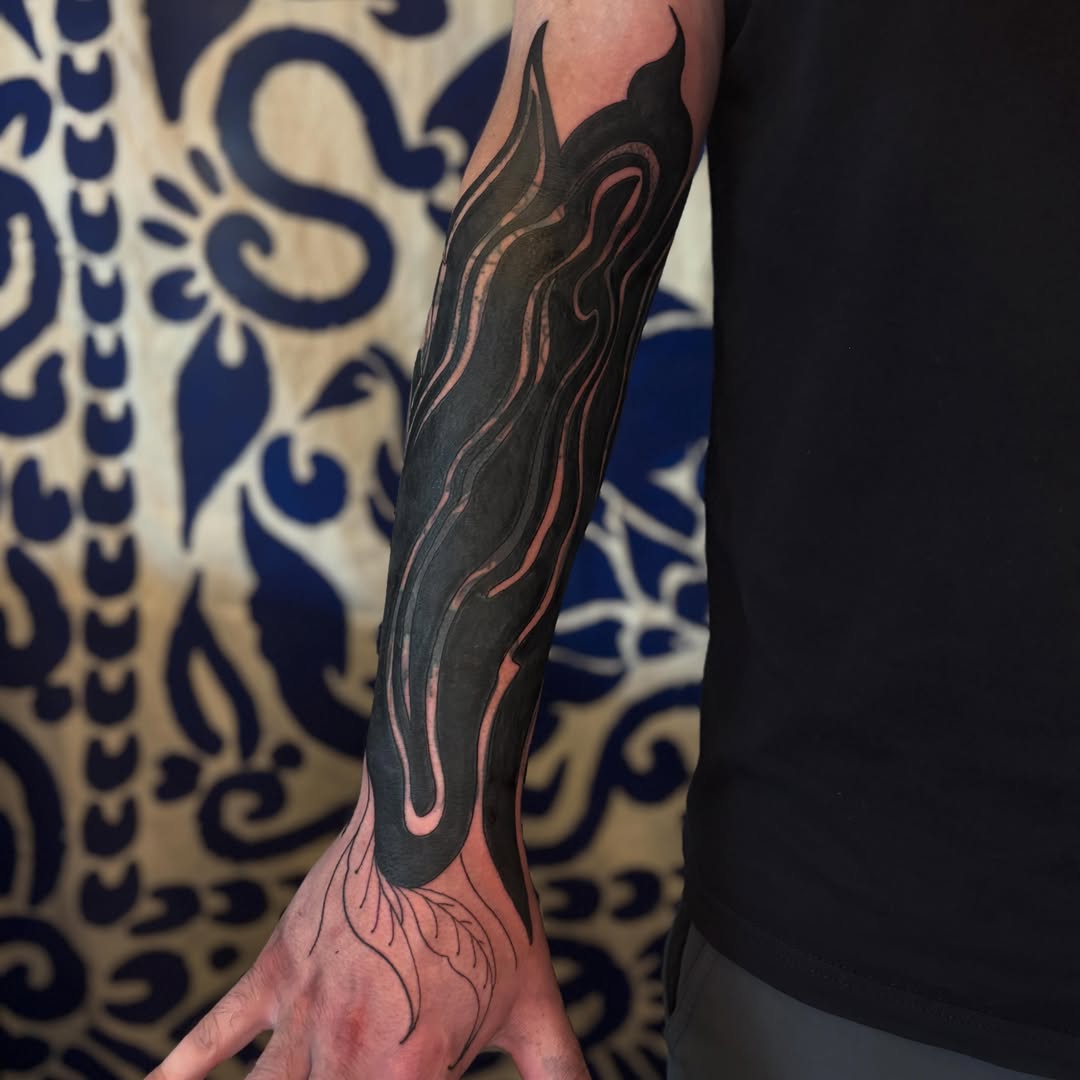 Tattoo by @beckiwilson — black_and_grey