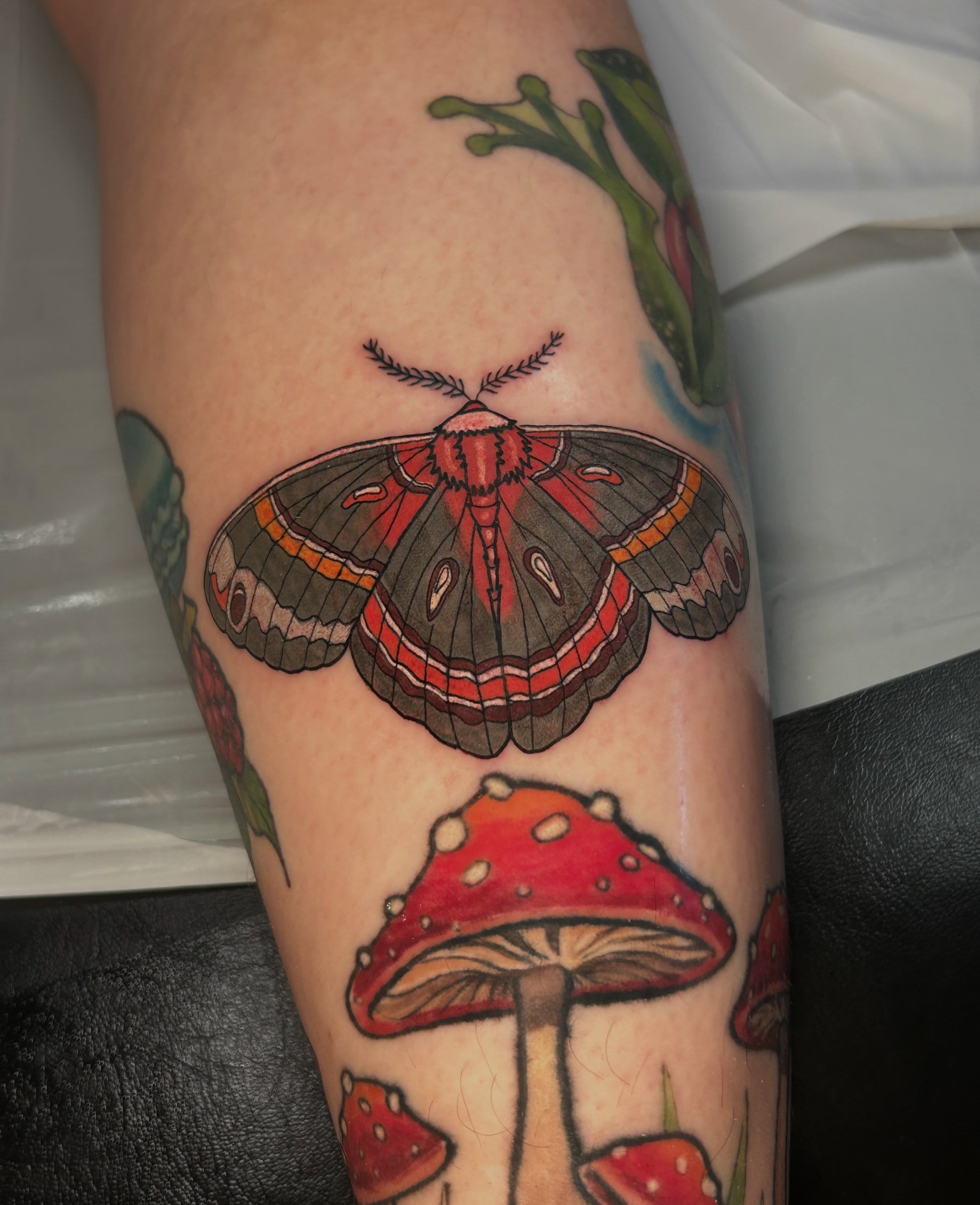 Tattoo by @alifaetattoos β american_traditional