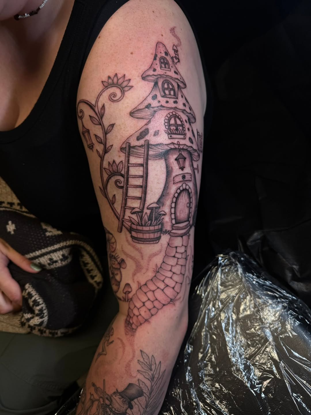 Tattoo by @madisonkaytattoos โ illustrative, dotwork