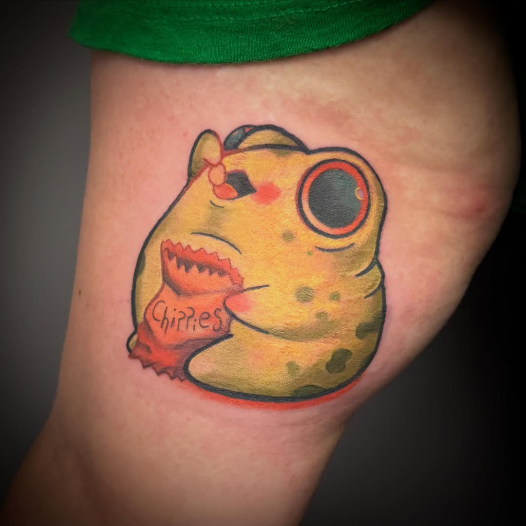 Tattoo by @ladystarktattoos — new_school