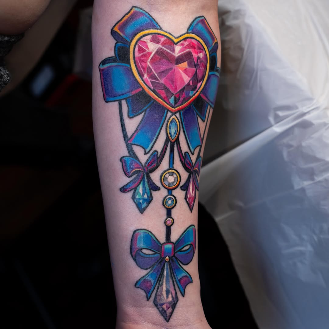 Tattoo by @siennacoppa_ink — neo_traditional, new_school