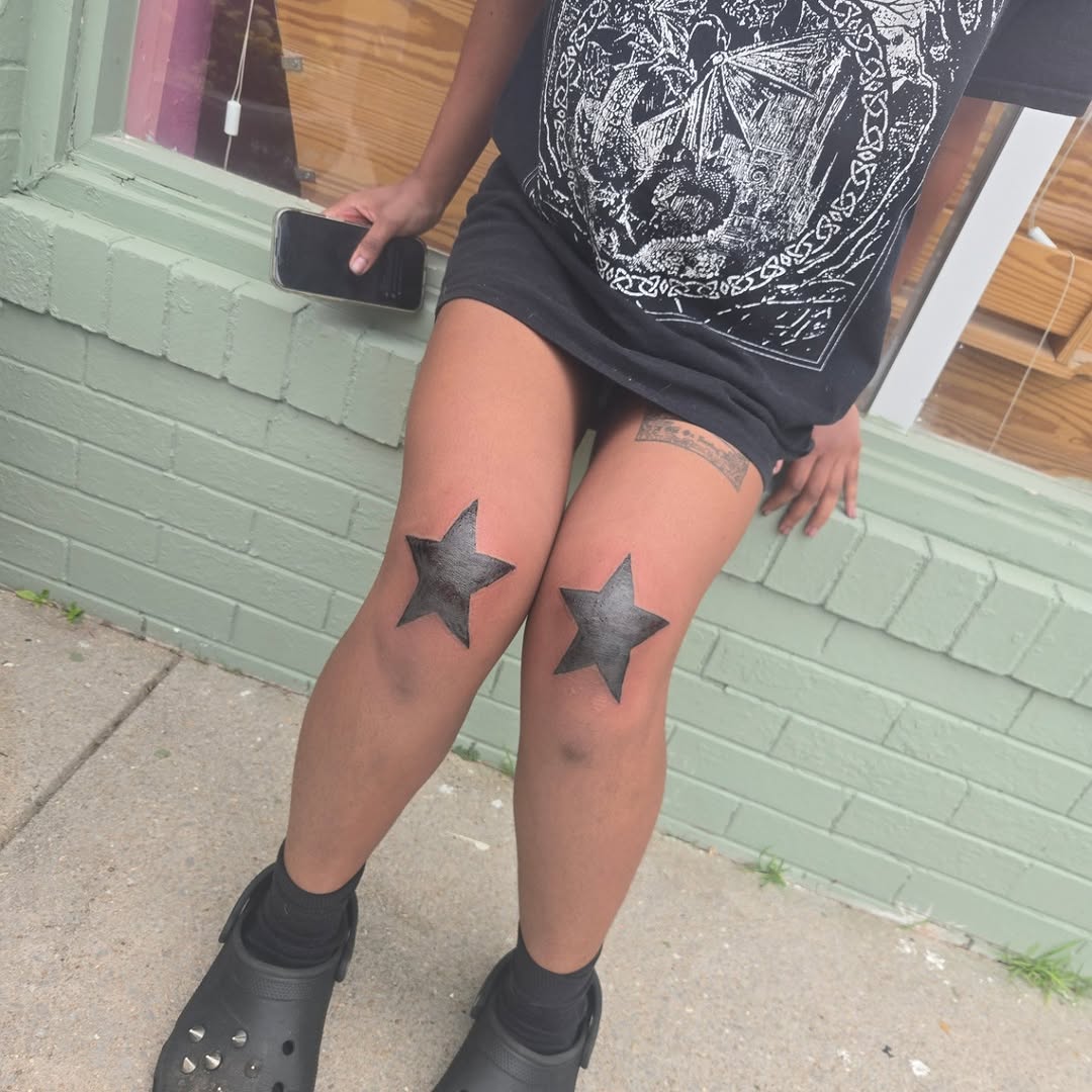 Tattoo by @bugpin7rl — blackwork