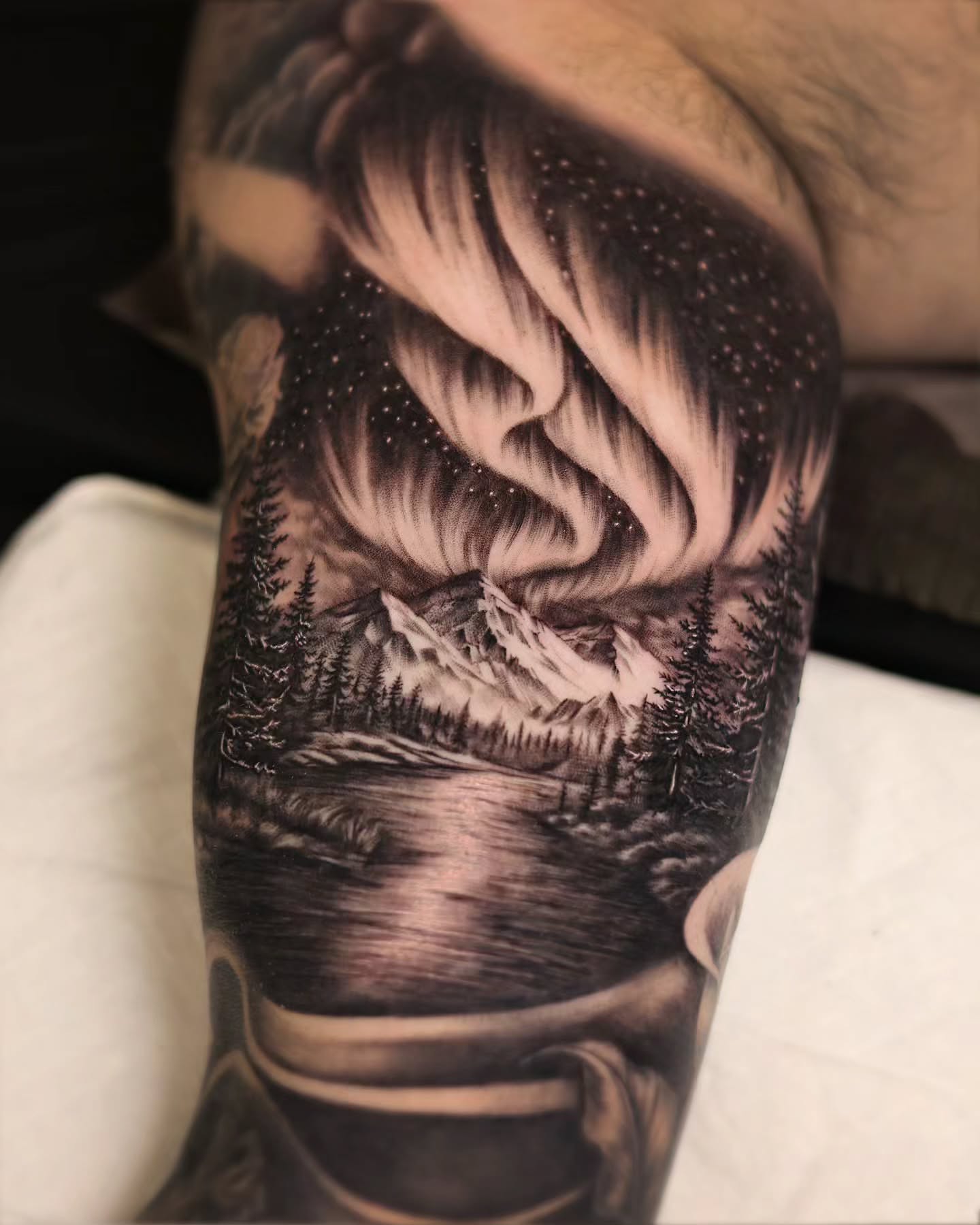 Tattoo by @cien_ink — realism, dotwork