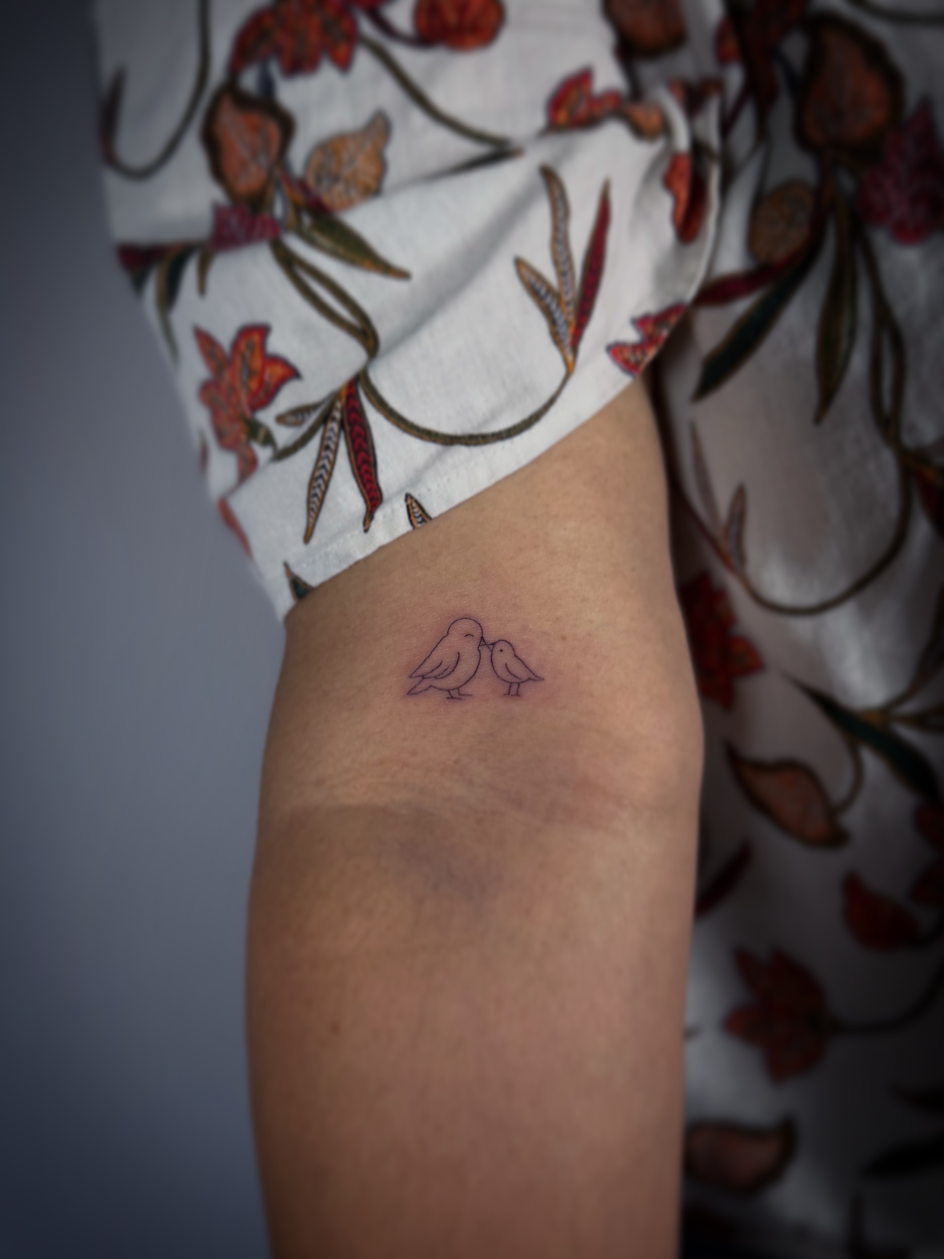 Birds fine line tattoo on the thigh by DFW Fineline Tattoo Artist