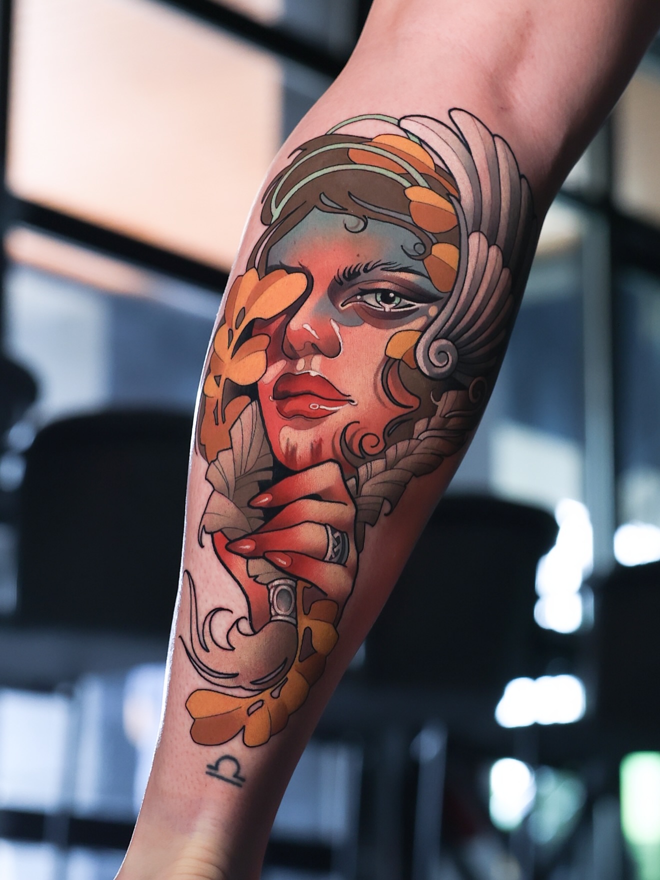 Tattoo by @burtsbenis — realism