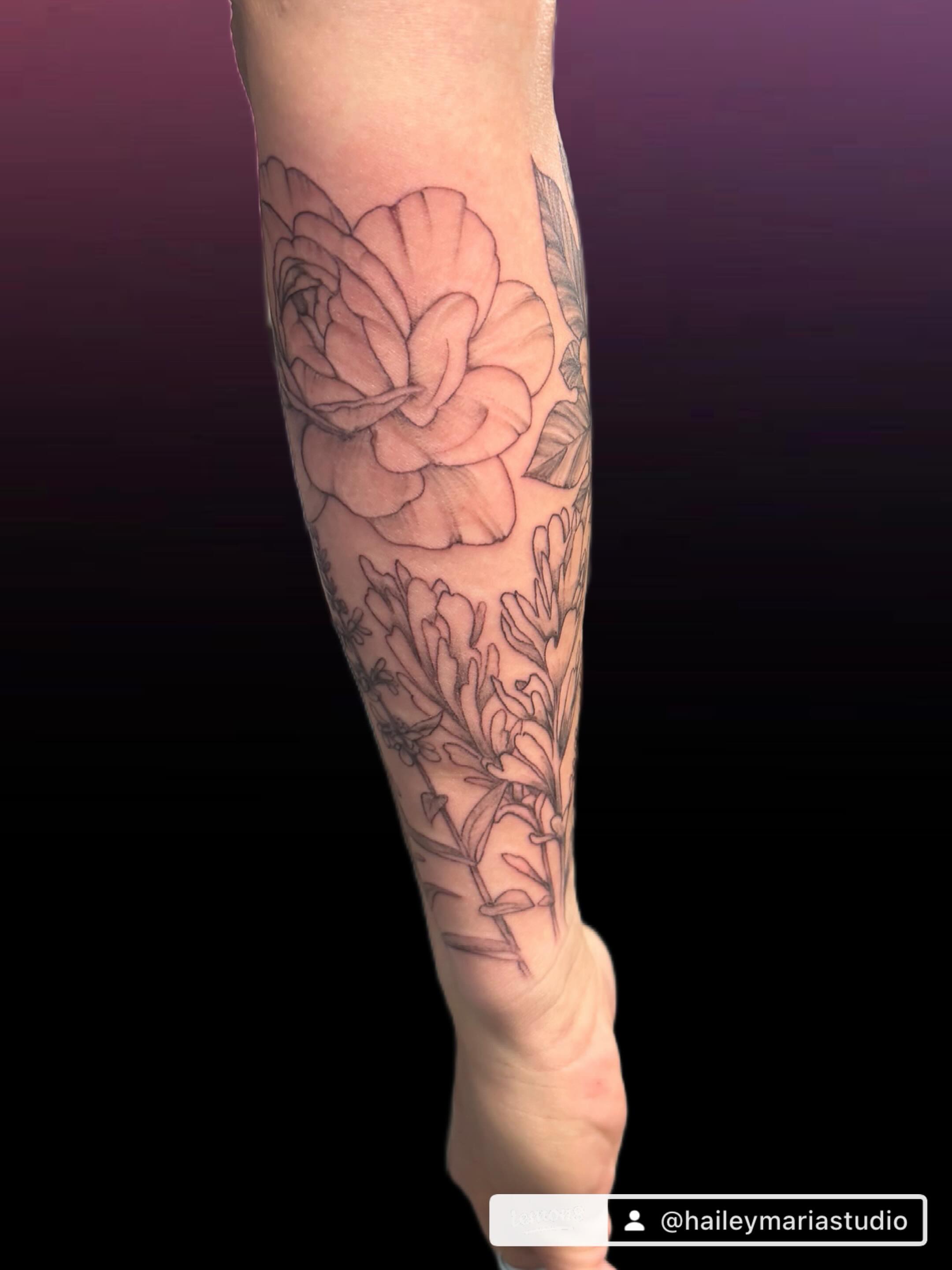 Tattoo by @haileymariastudio — black_and_grey